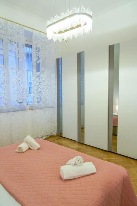 Apartment Citylife Brand New Luxury Art