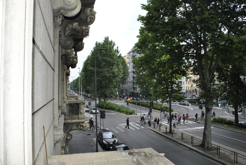 Viale Abruzzi *