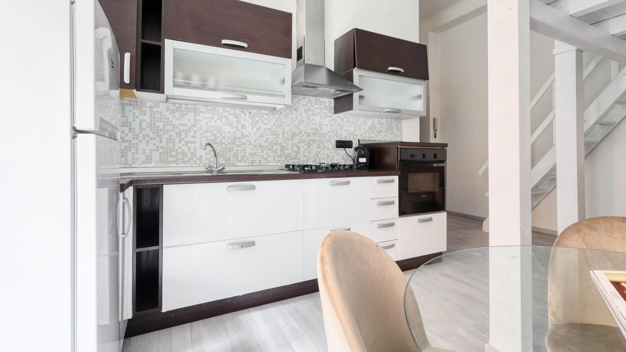 Appartamento Ideal Rent - Viale Corsica 41 Milano
