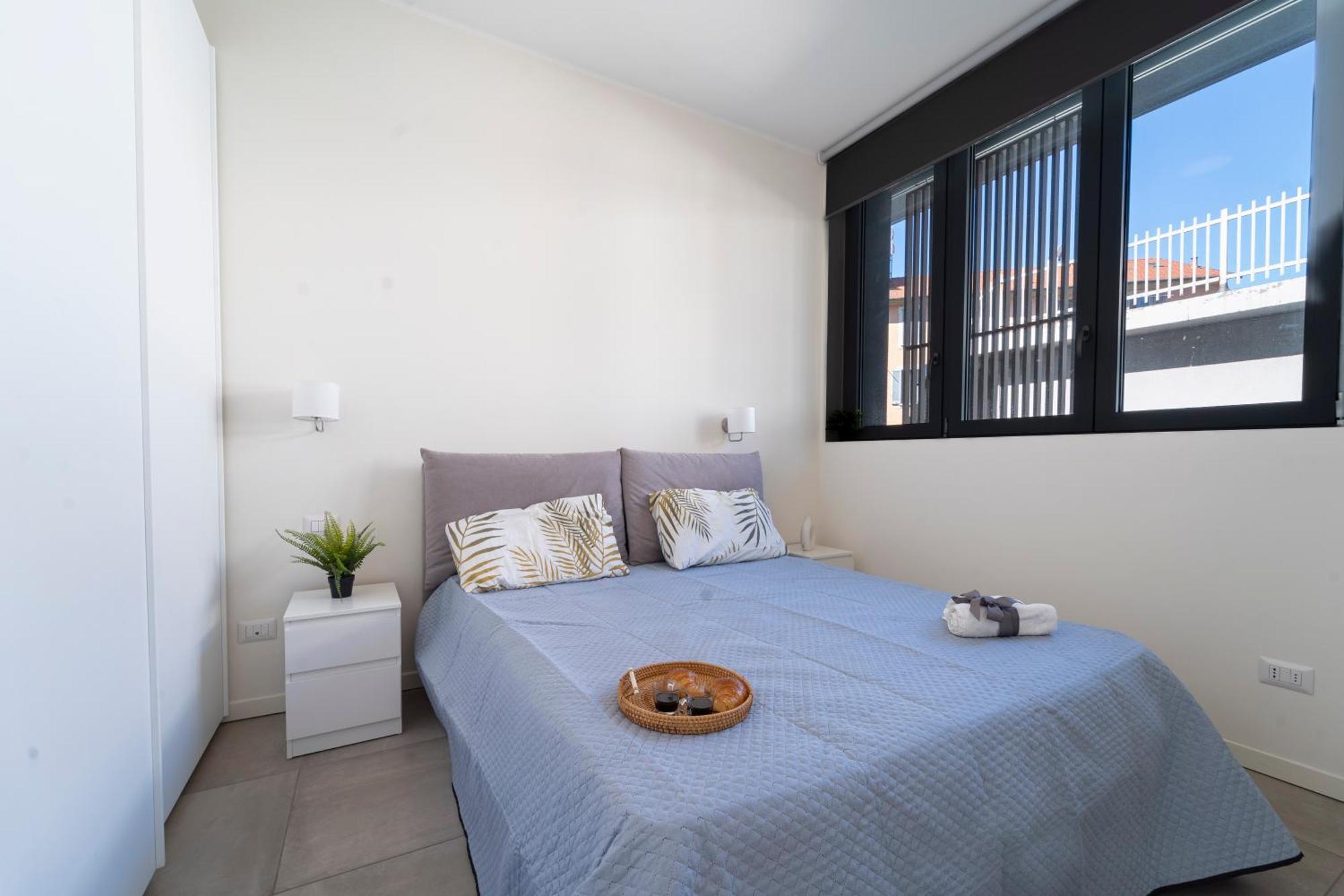 Ihost - Monviso 41 * Milan