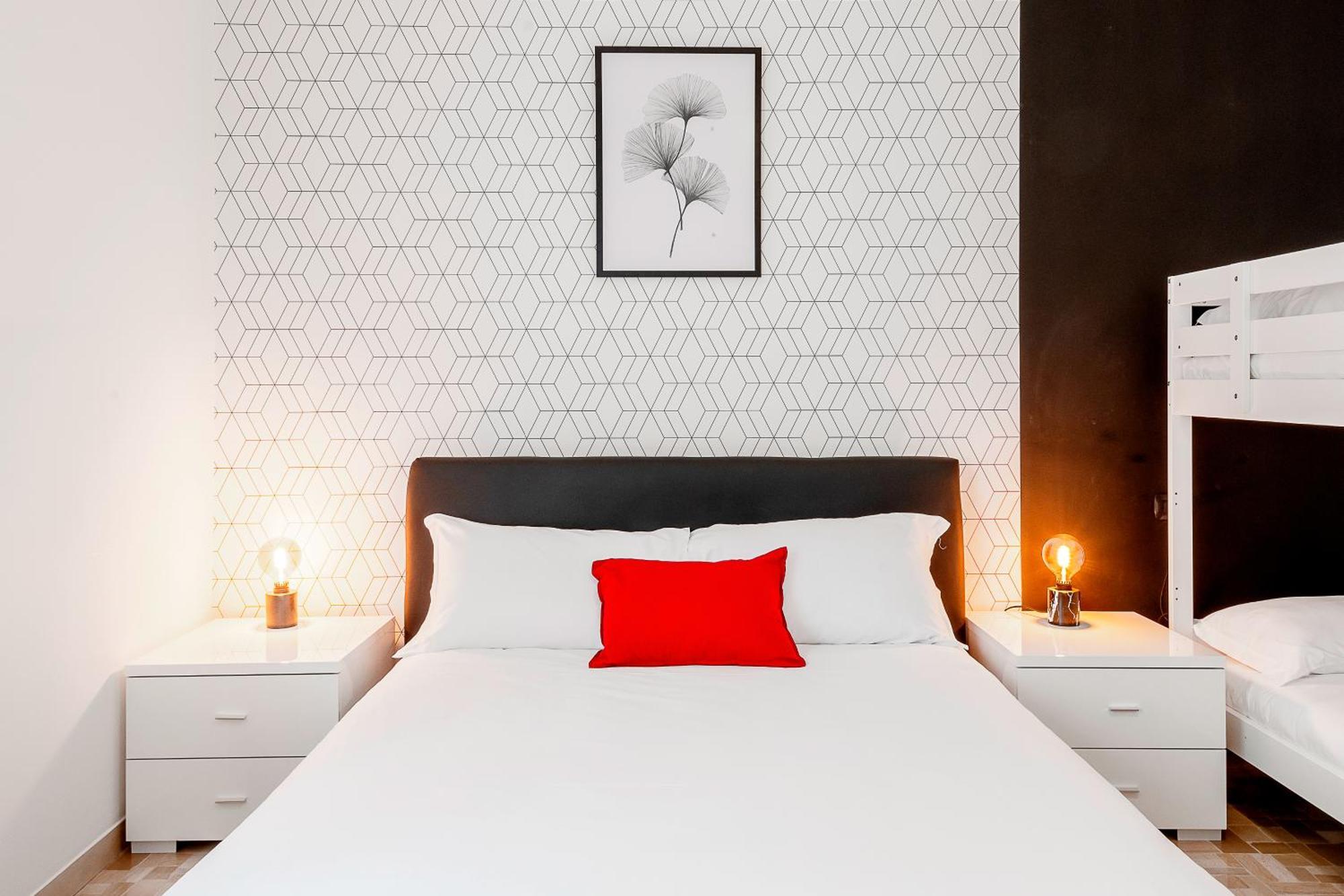 Stayeasy Staro5 - 5 Minutes To Udine Subway Apartment Milan