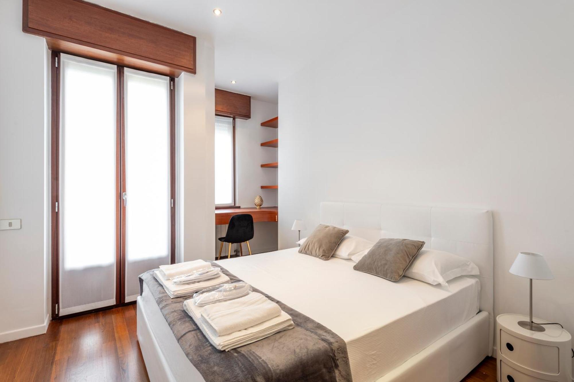 Royal - Centro Apartment Milan