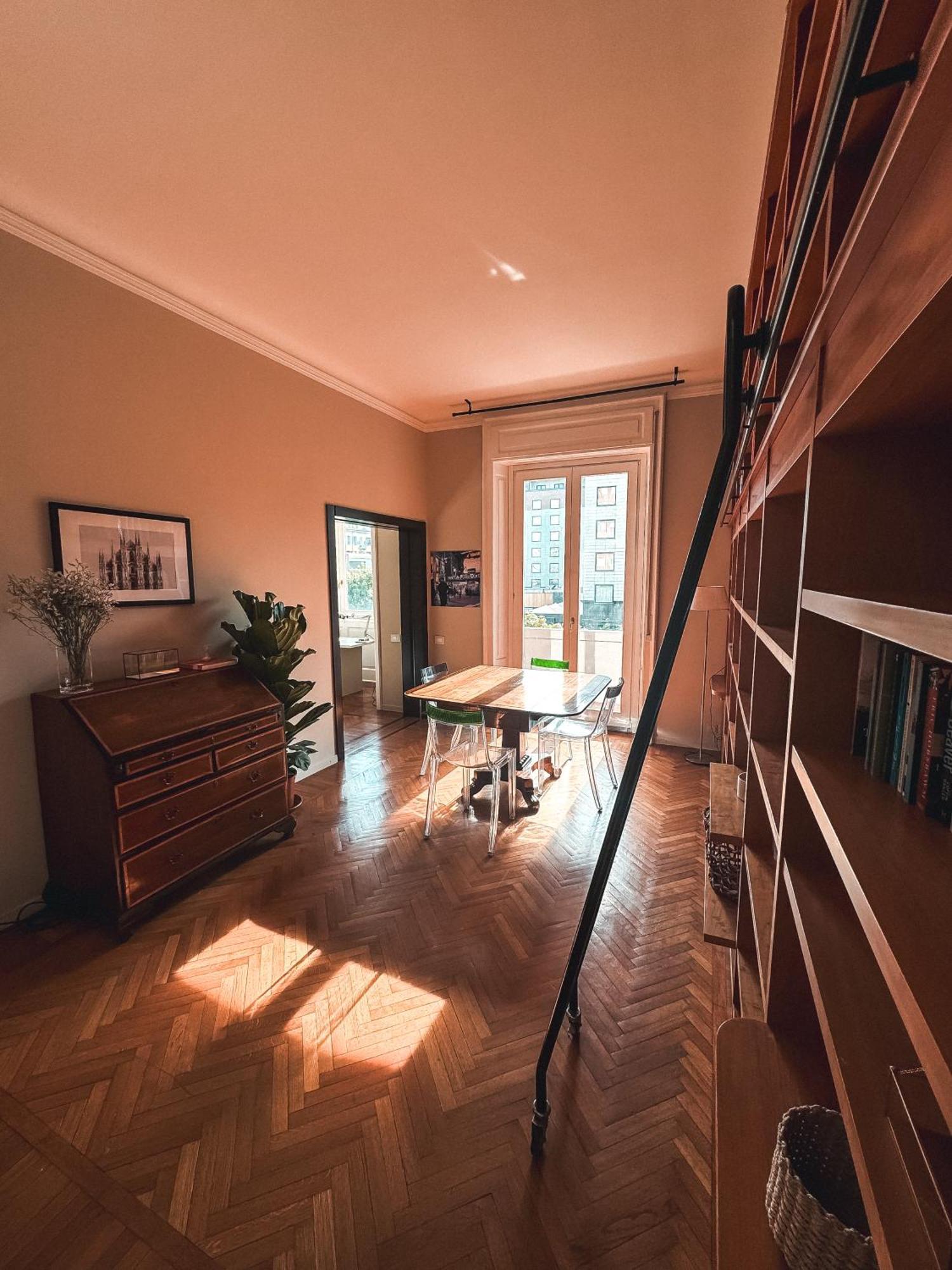 Apartment Cozy In Via Washington Freshly Renovated *