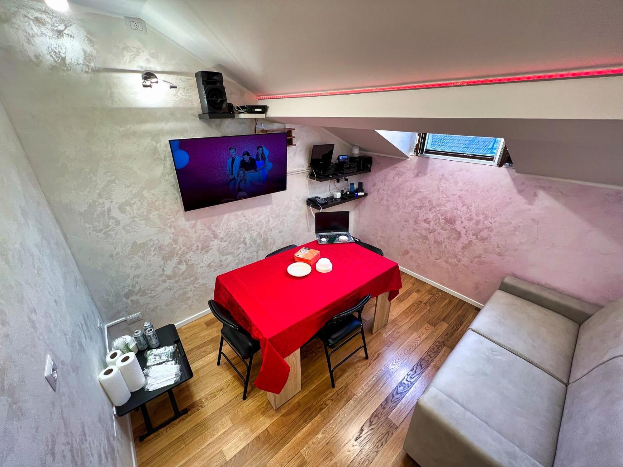 Apartment Taxi No-Need B&B - Metro, Train Station, Nightlife And Restaurants Milan