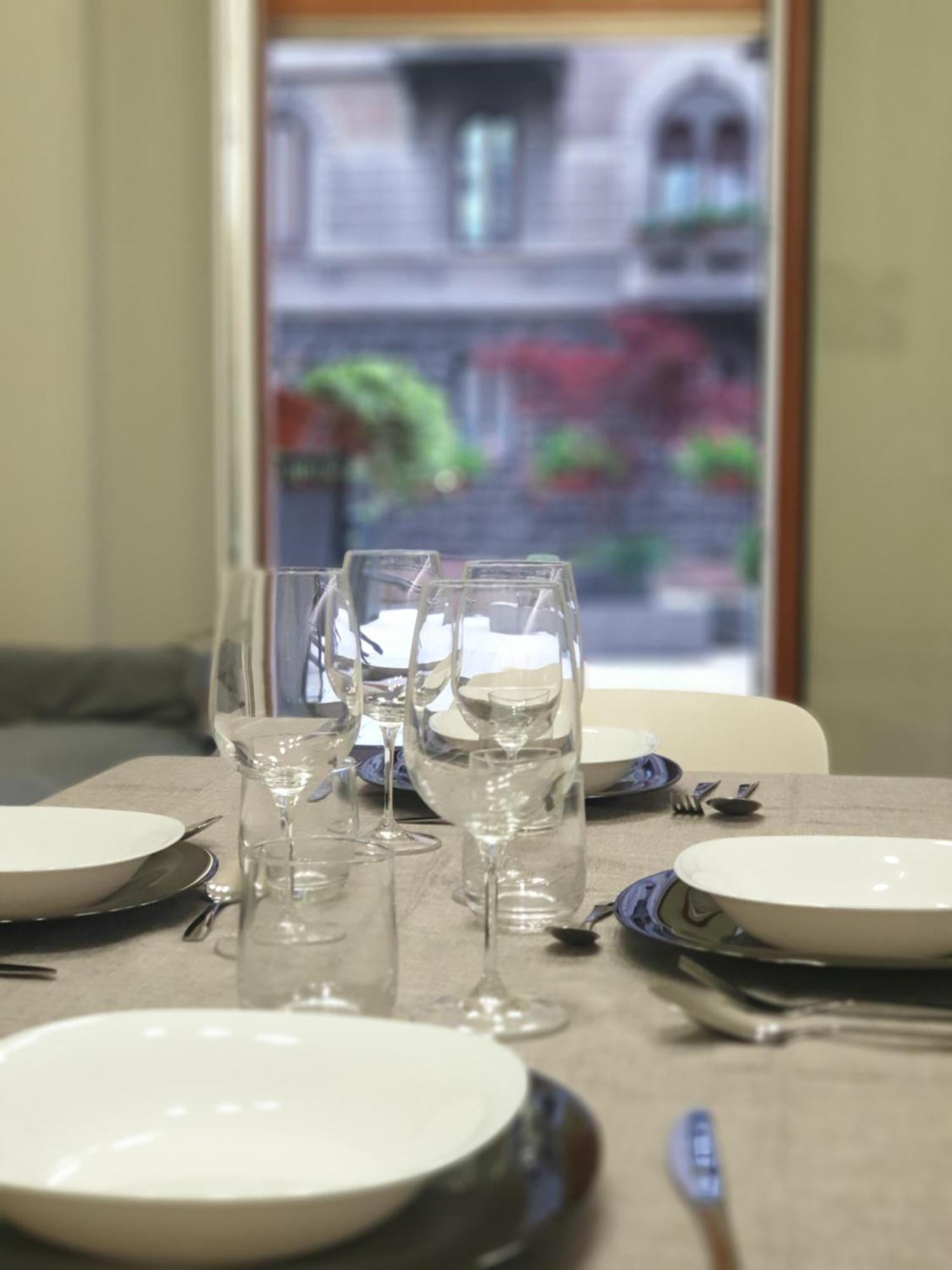 Terrace Charming In Apartment Milan