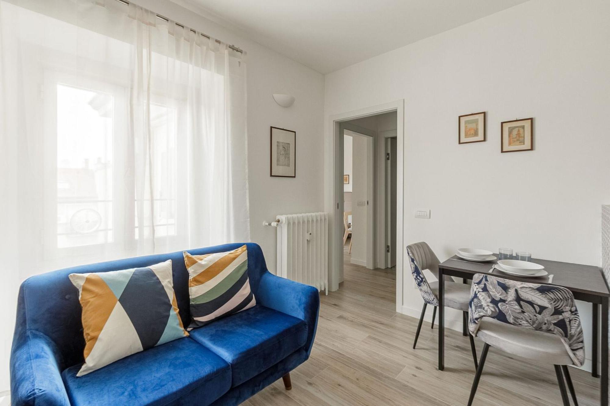 Apartment Tadino Ai Giardini Indro Montanelli By Halldis Milan