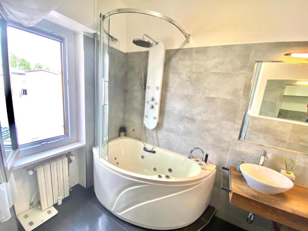 Bocconi Apartamento *