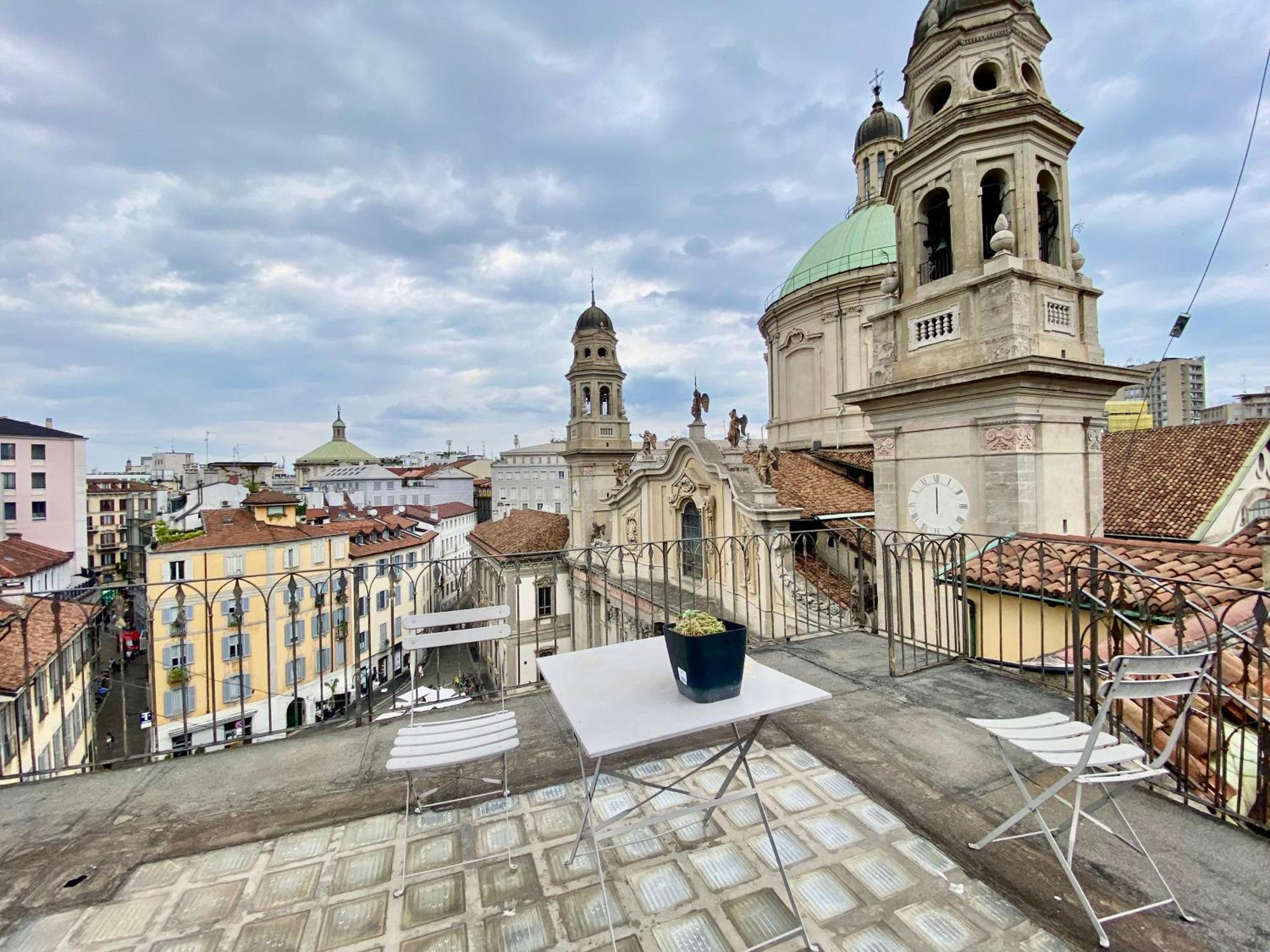 Casa - Piazza Sant'alessandro 3 Milan