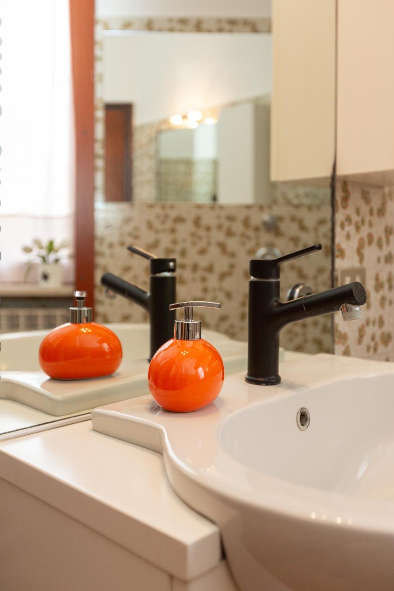 Apartment Tosi 11 - Exclusive Milan