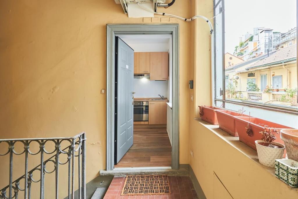Easylife - A Few Minutes From Cadorna Fs