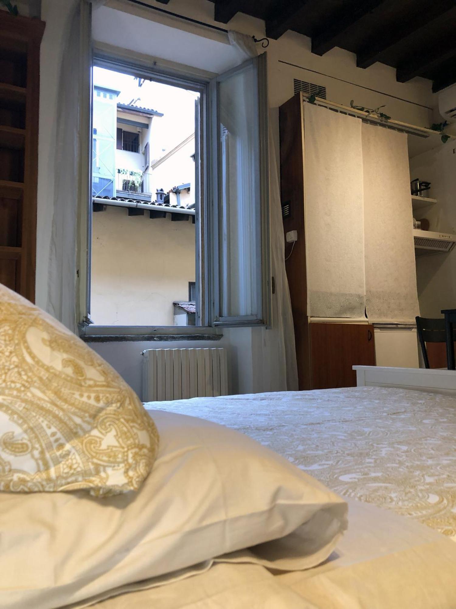 Brera Vip Spotlight - Brera - Duomo - Castello Sforzesco - Lanza Metro M2 Milão