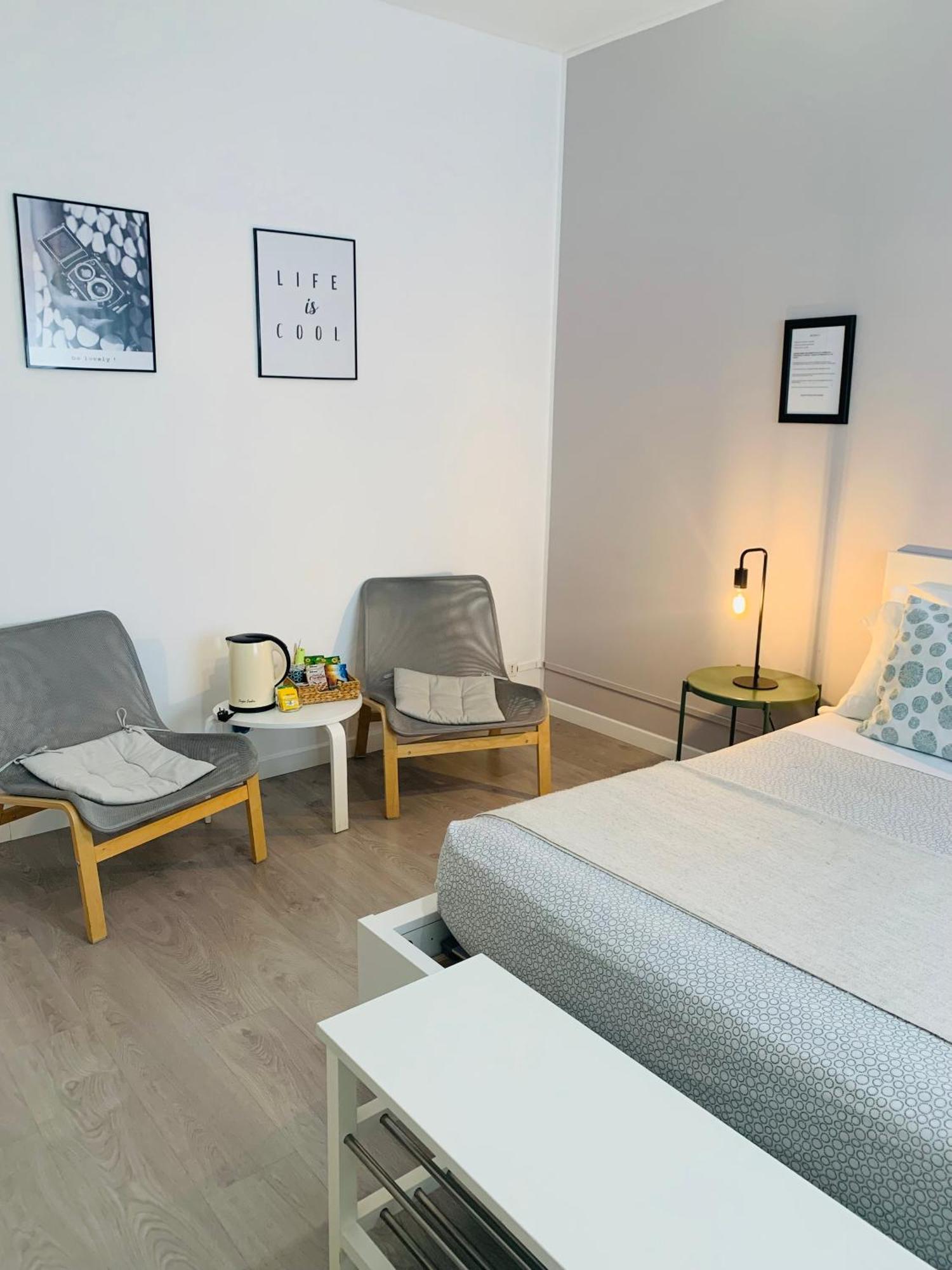 71 Guest house