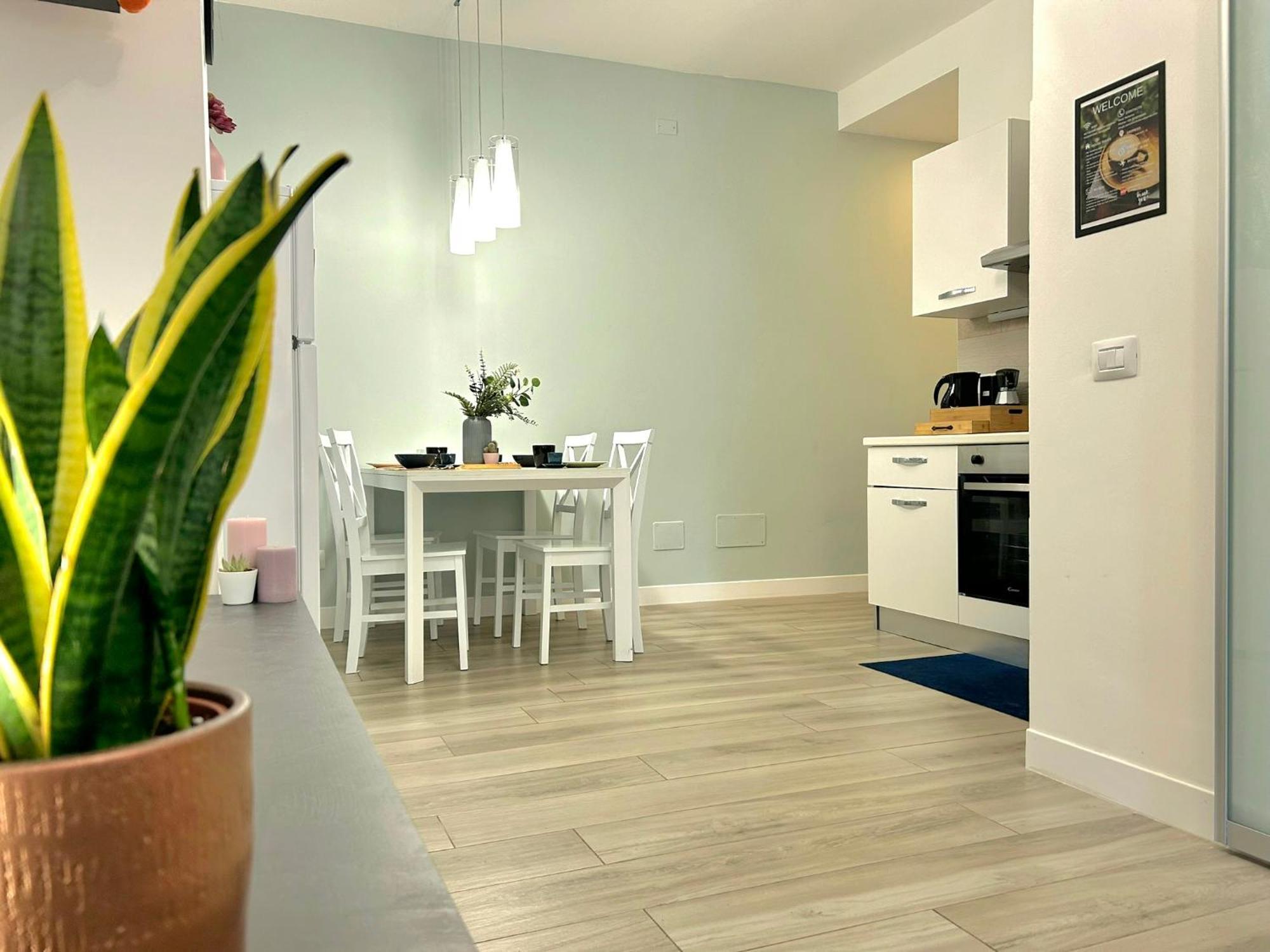 Modern Mm3 Afforifn Only 15 Min From Duomo Apartment