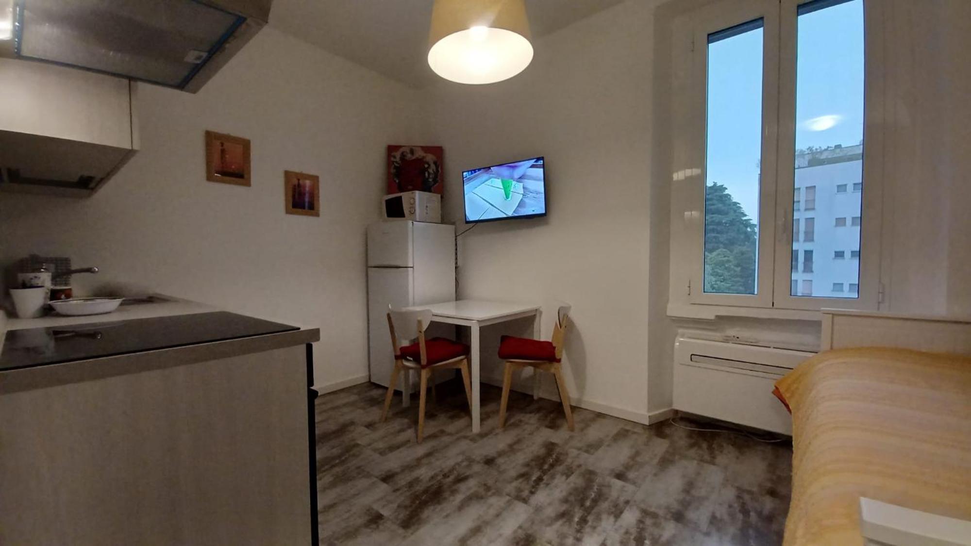 Ieo, Prada, Bocconi, Duomo, Assago Forum Apartment