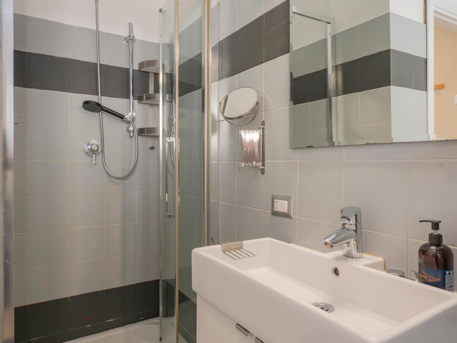 I Host - Malnati 5 Apartment *