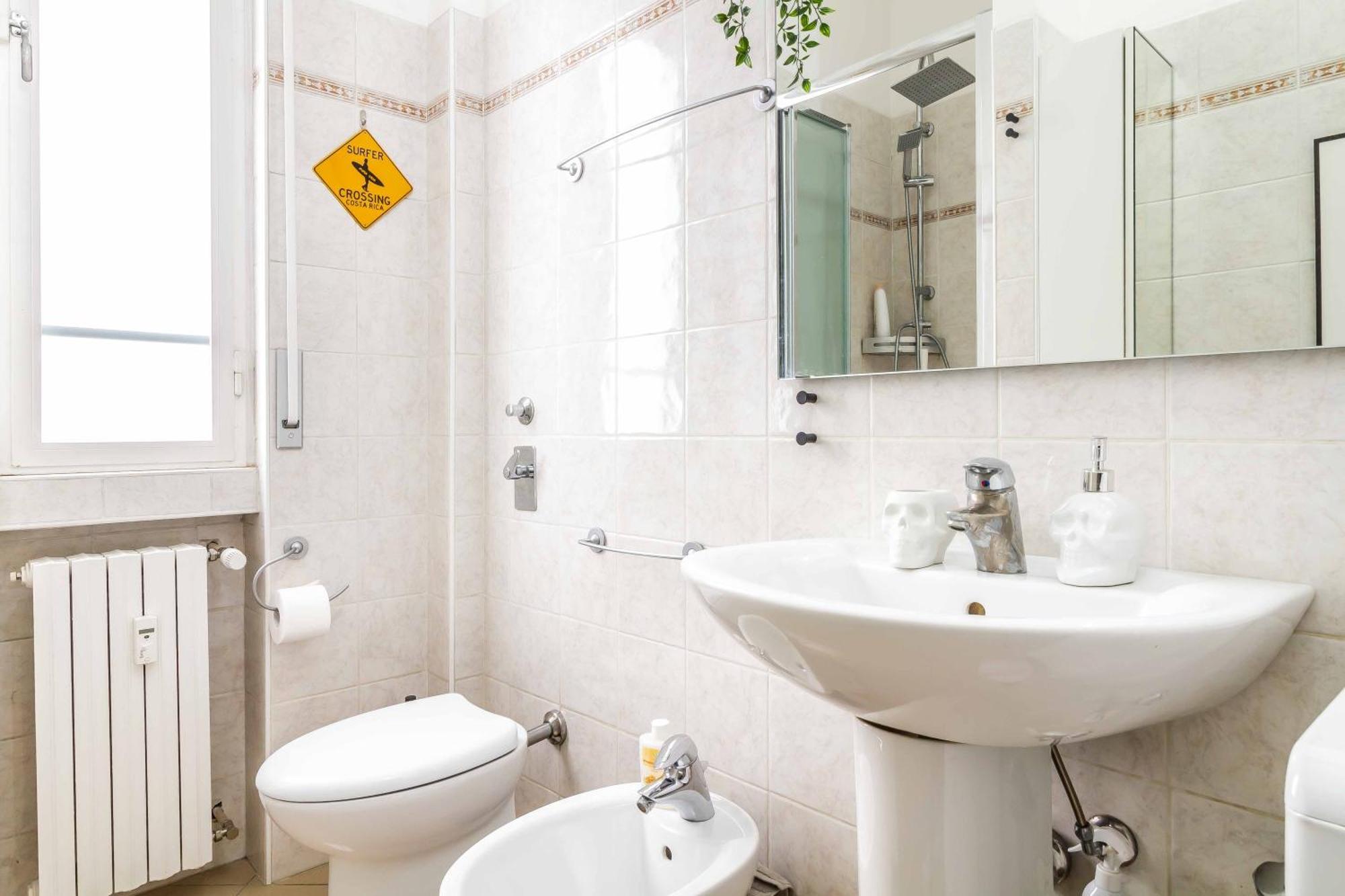 Domusmi Massarenti Apartment