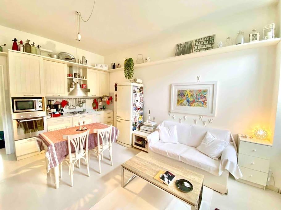 Garden View, Free Parking And Checkout In The Afternoon * Milano