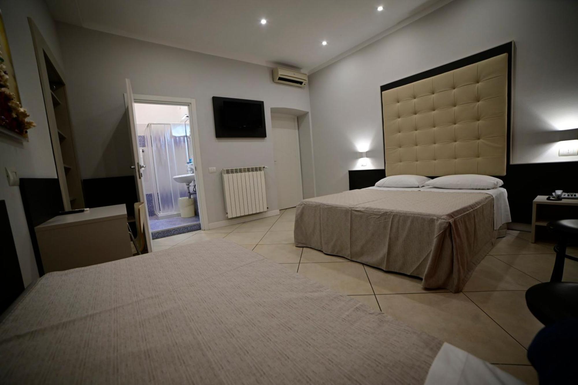 Demo' Hotel 3*
