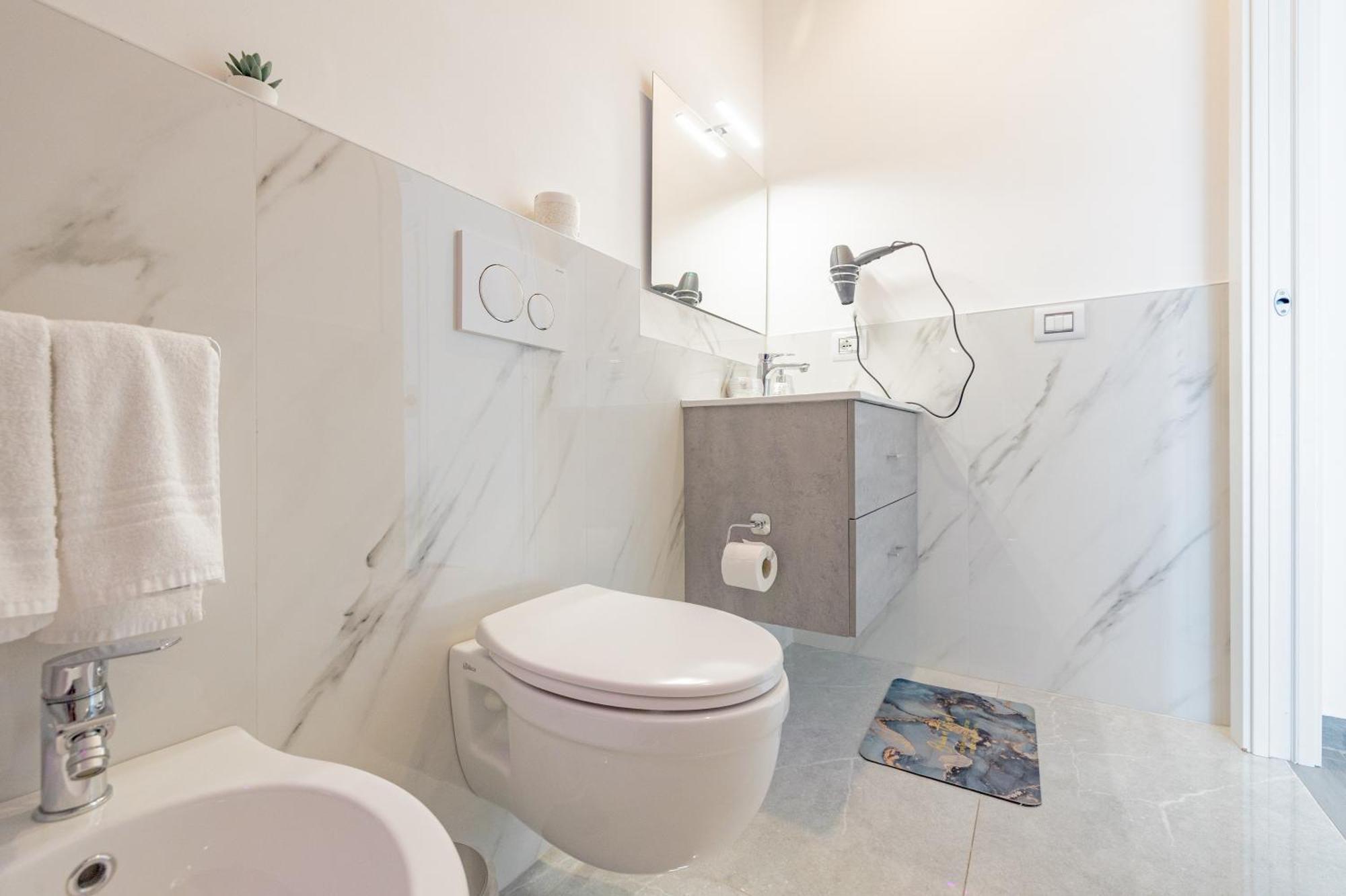 Luxury - 1 Guest house