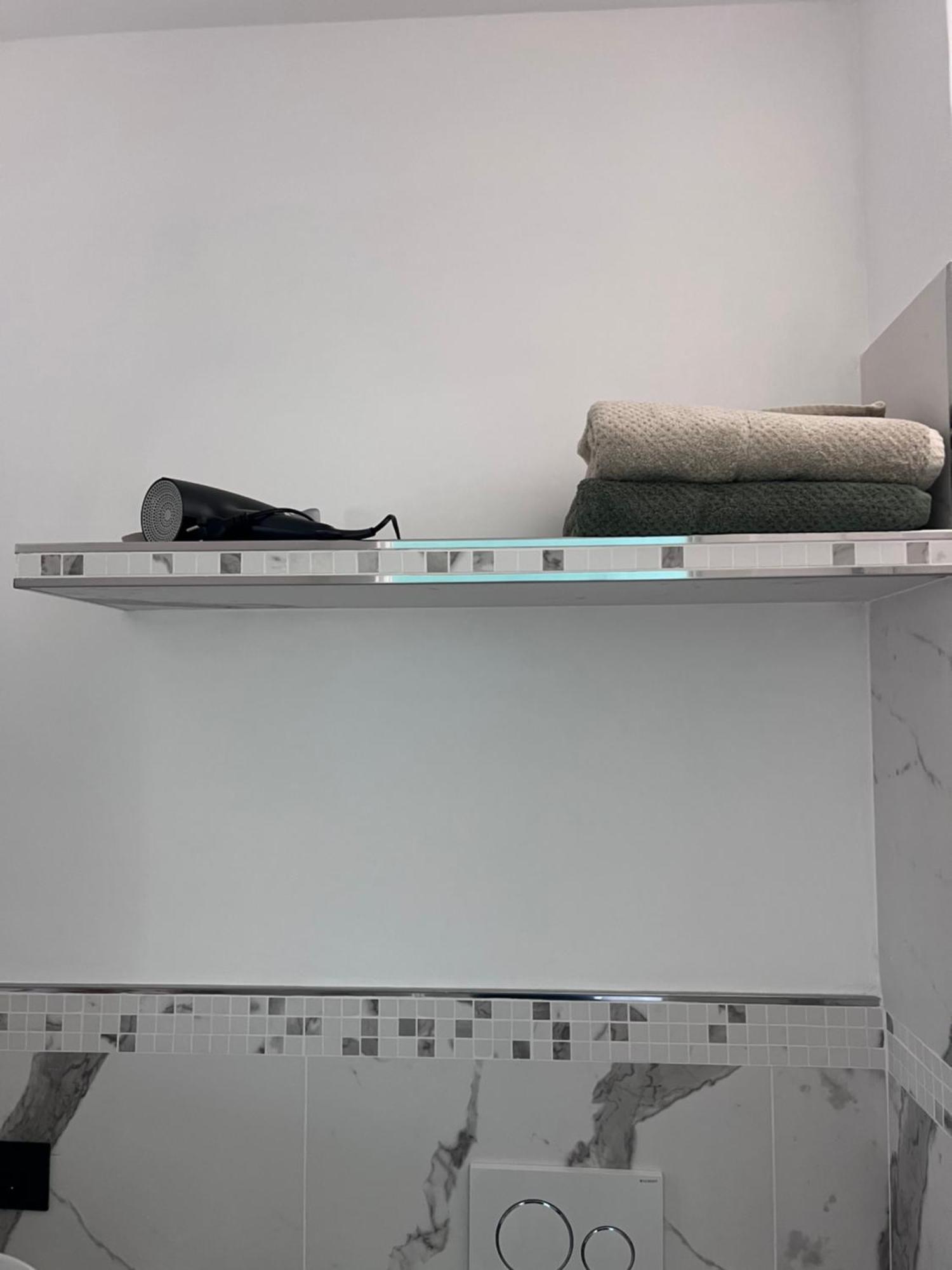 Nuovo Ed Elegante In Zona Bocconi Milan