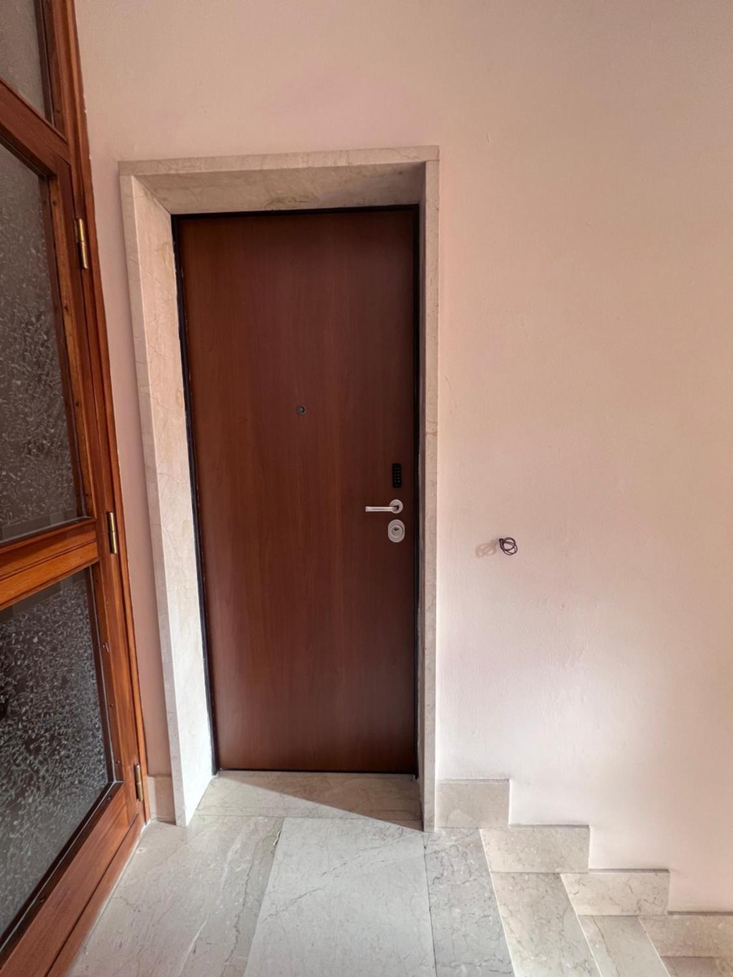Nuovo Ed Elegante In Zona Bocconi Milan
