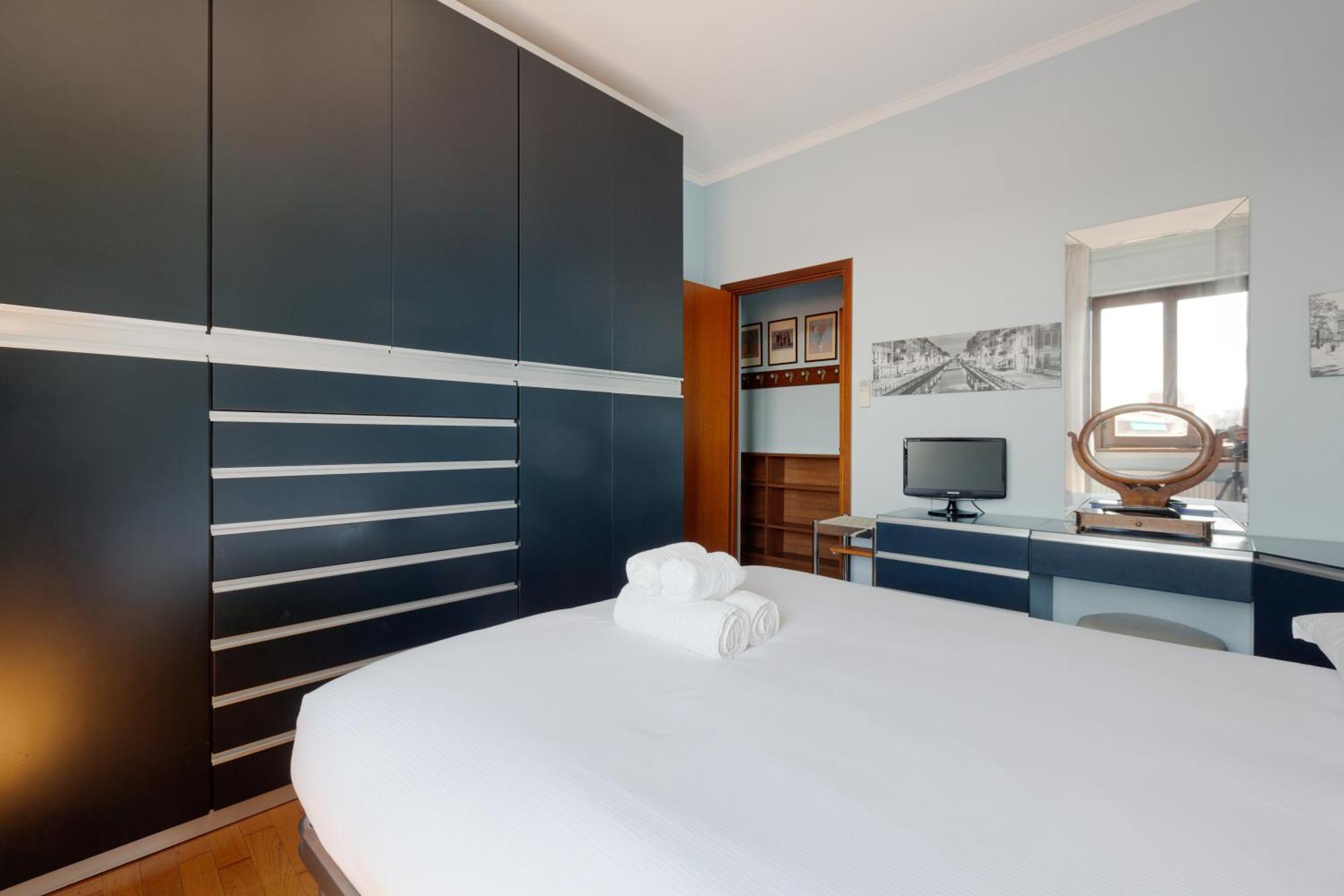 Apartment Roomy With Main Comfort *