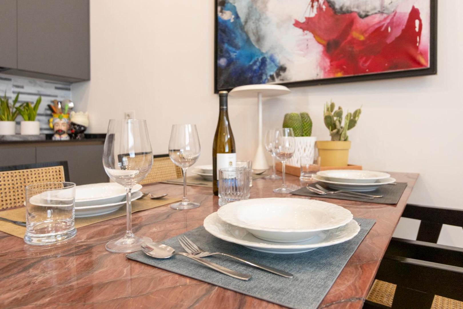 Loft Luxury Design- With 2 Bedrooms -wifi Ultra-5min Metro Milan