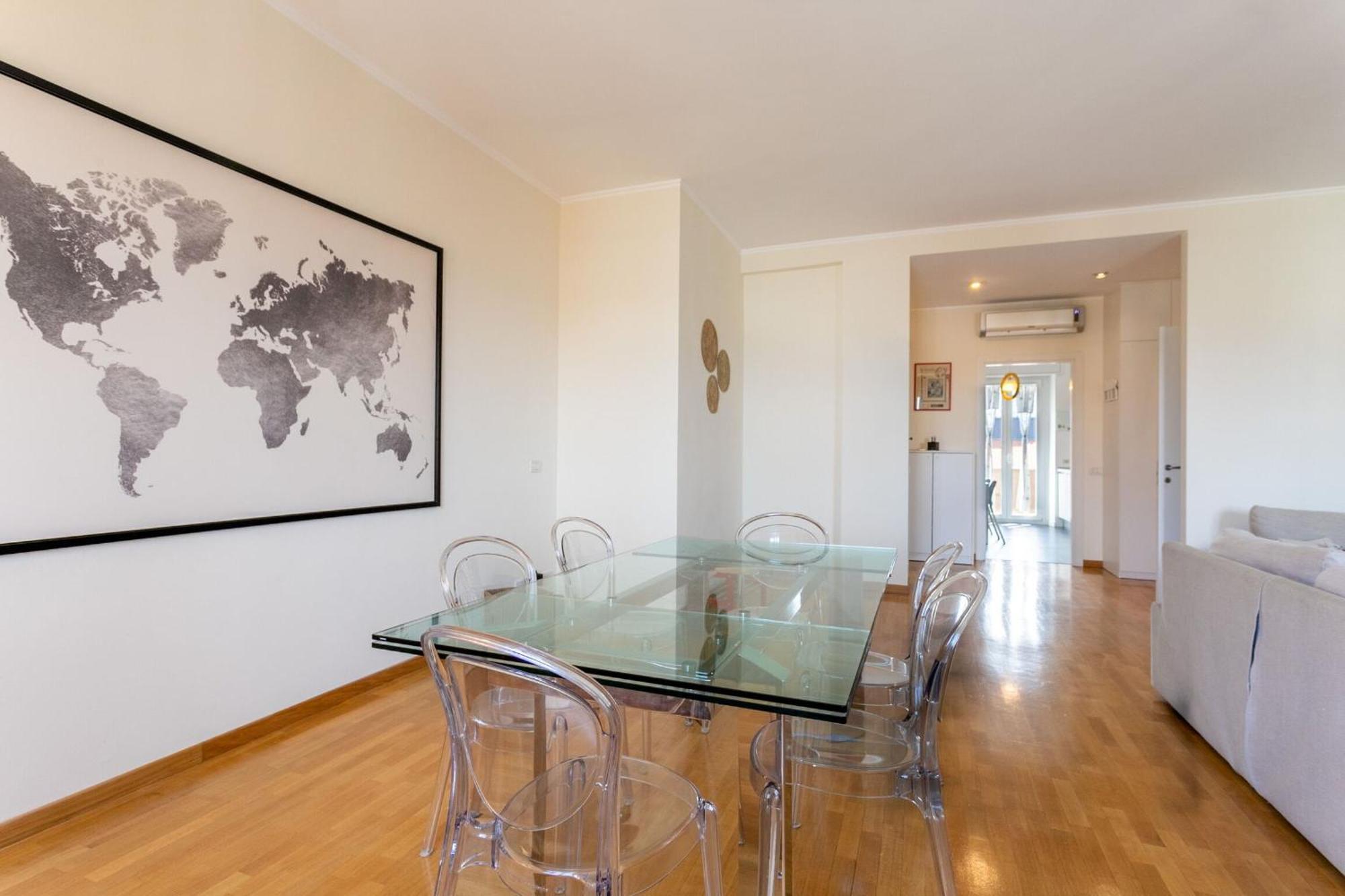 Caracciolo Sempione Fiera By Halldis Apartment Milan