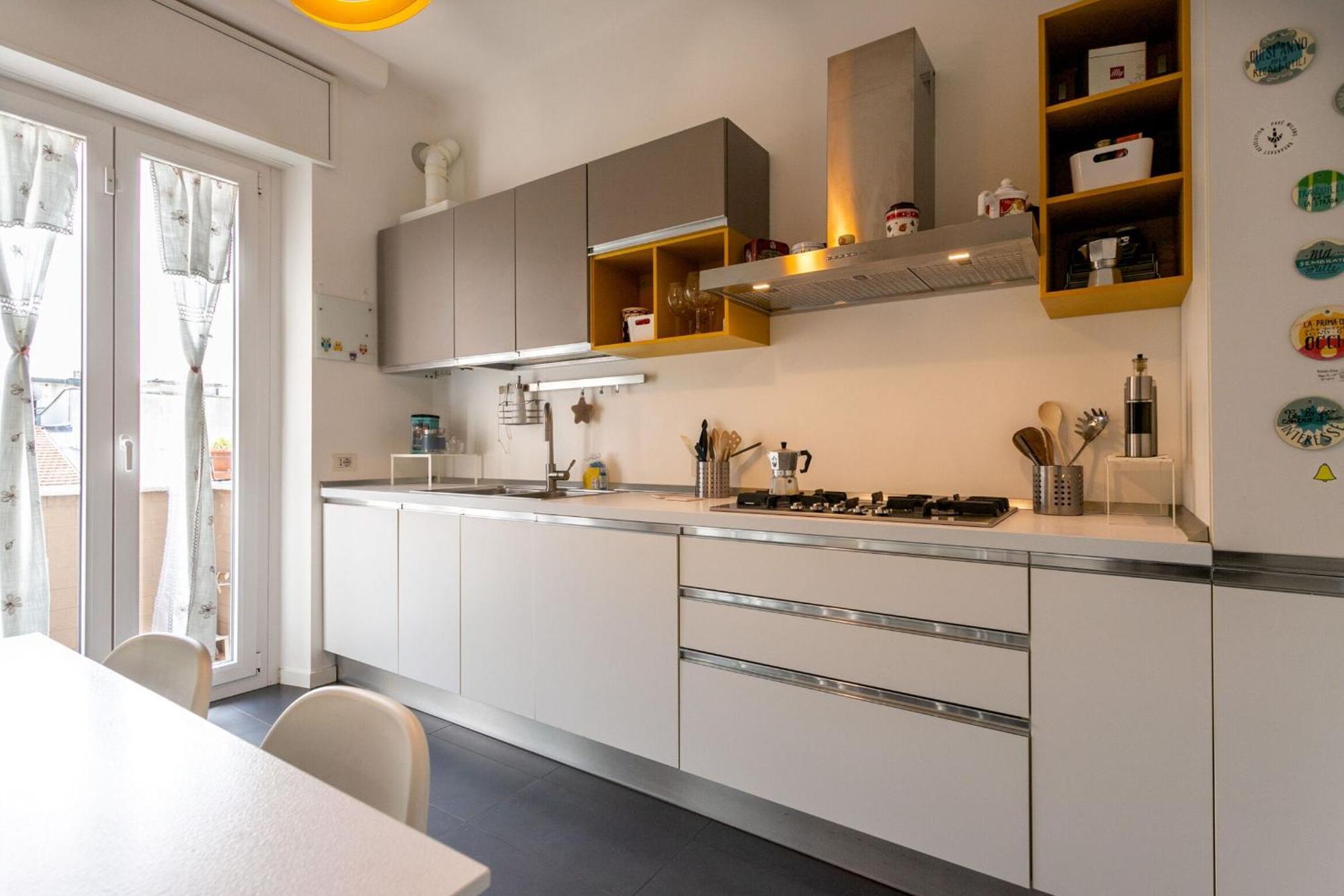 Caracciolo Sempione Fiera By Halldis Apartment