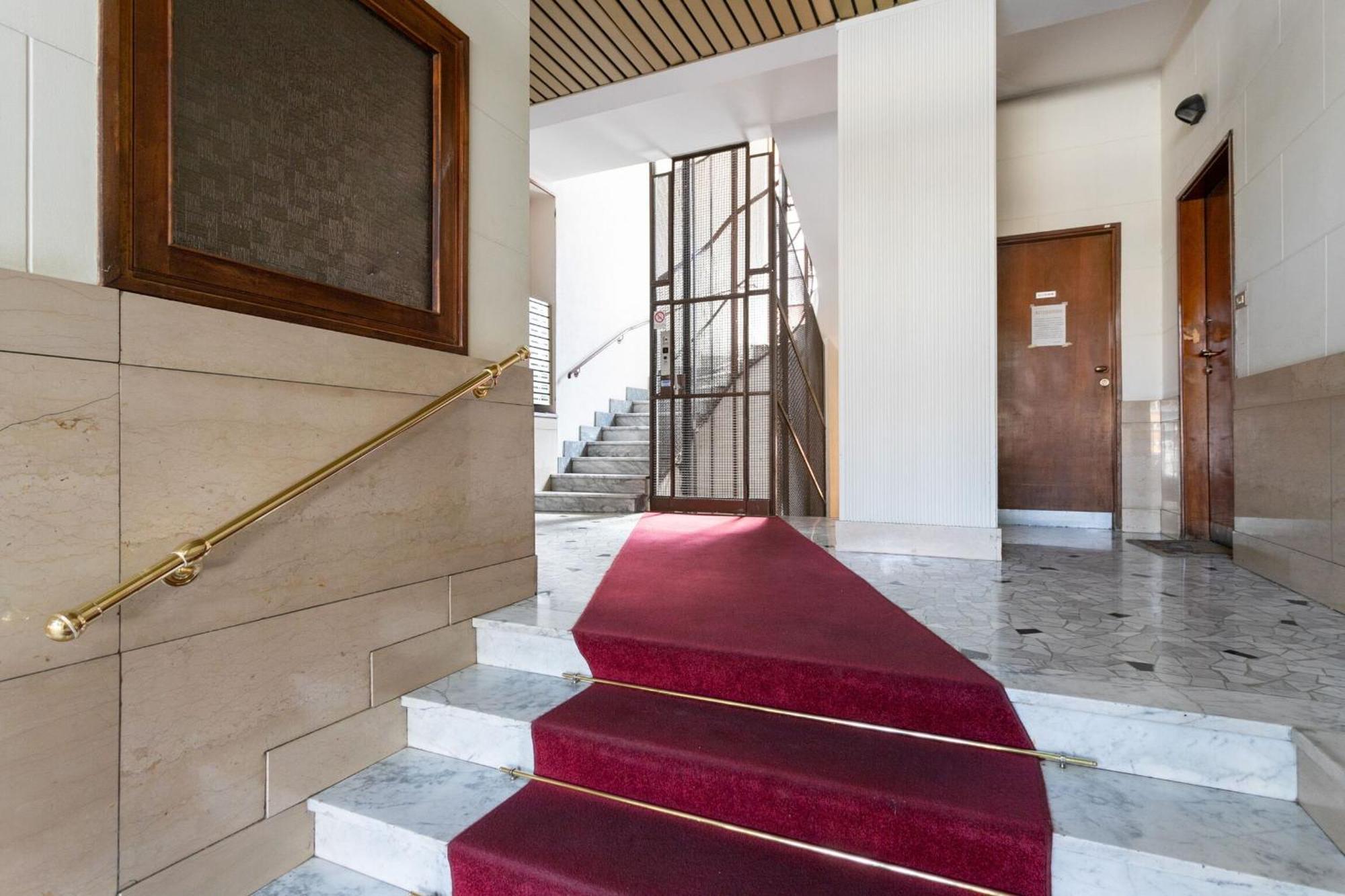 Caracciolo Sempione Fiera By Halldis Apartment Milan