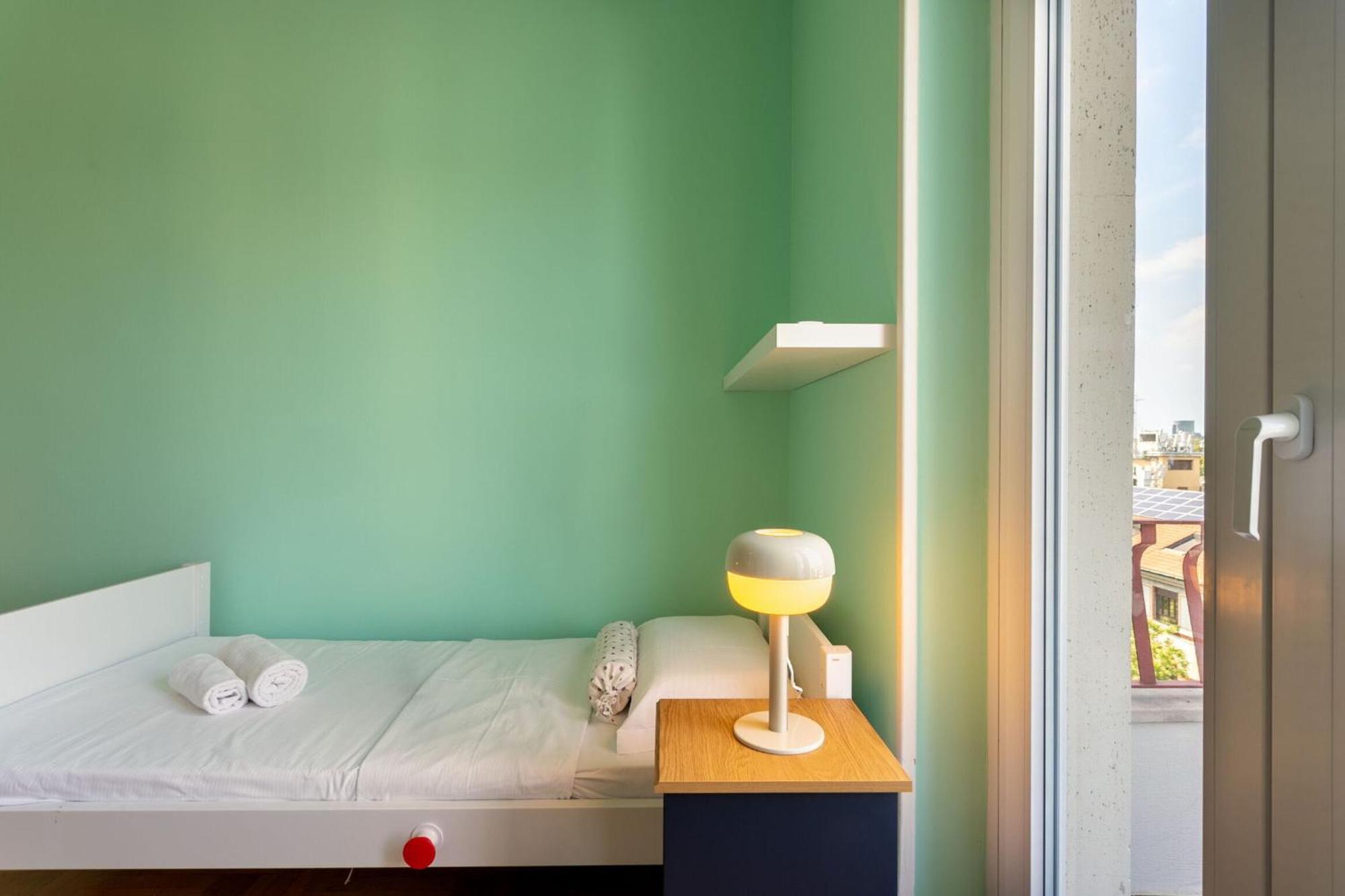 Apartment Caracciolo Sempione Fiera By Halldis *
