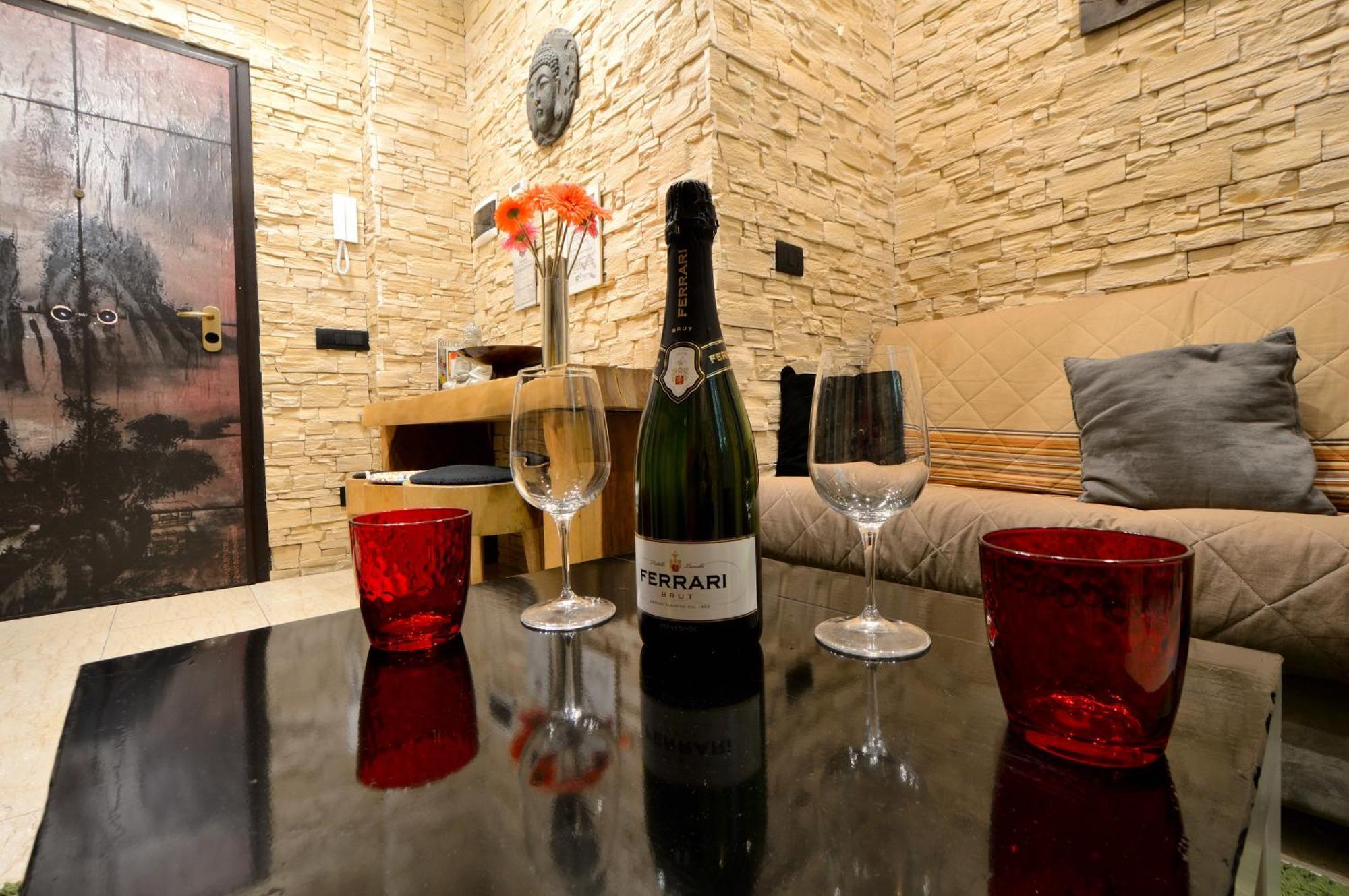 Meraviglioso Deluxe, Design Zen 2 2 Bagni Privati - Potente Wi-fi Ottimo Il Collegamento Con Aeroporto Di Malpensa E Rho Fiera, Vicino A 3 Linee Metropolitane Apartment Milan