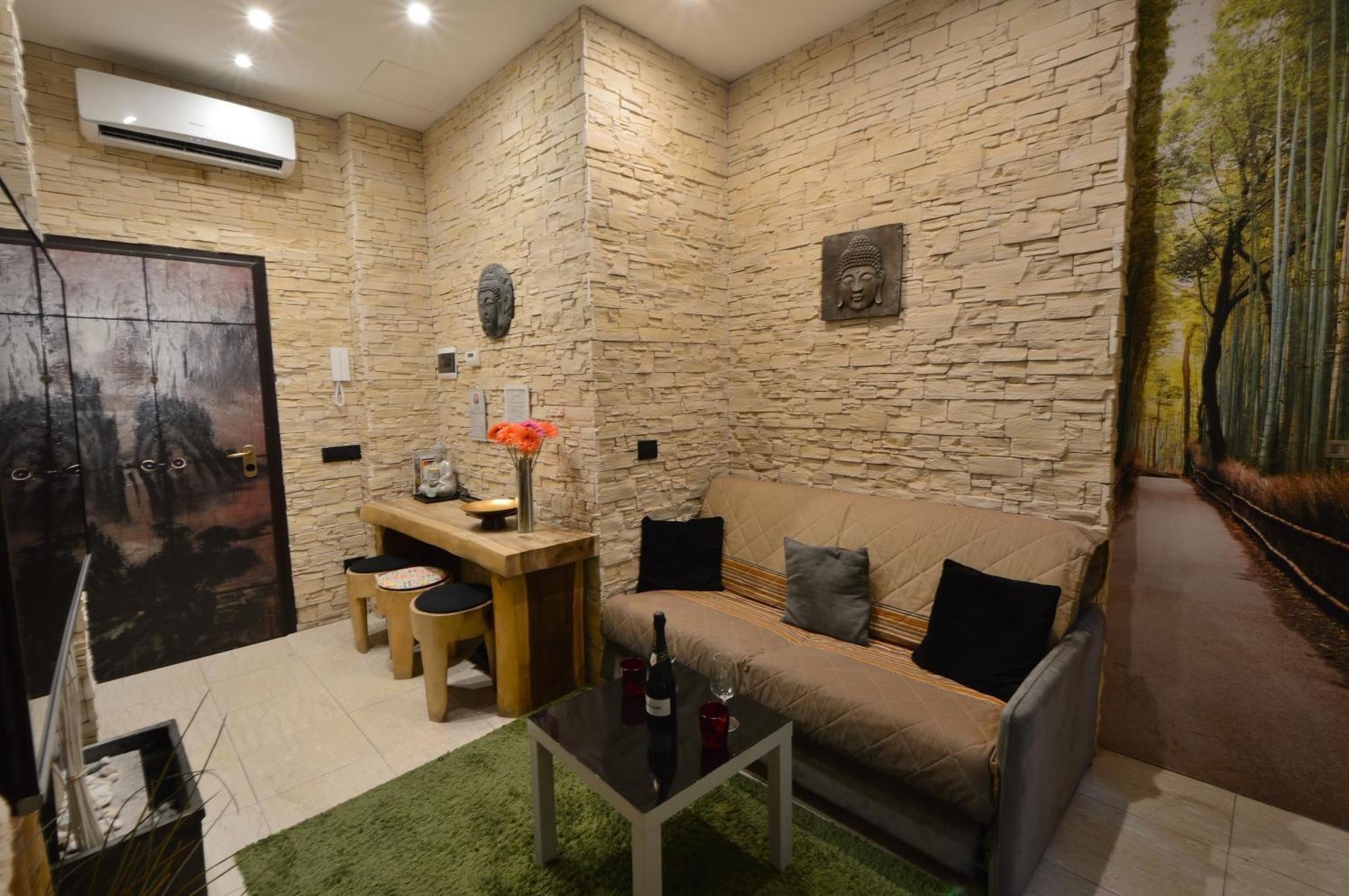 Apartment Meraviglioso Deluxe, Design Zen 2 2 Bagni Privati - Potente Wi-fi Ottimo Il Collegamento Con Aeroporto Di Malpensa E Rho Fiera, Vicino A 3 Linee Metropolitane
