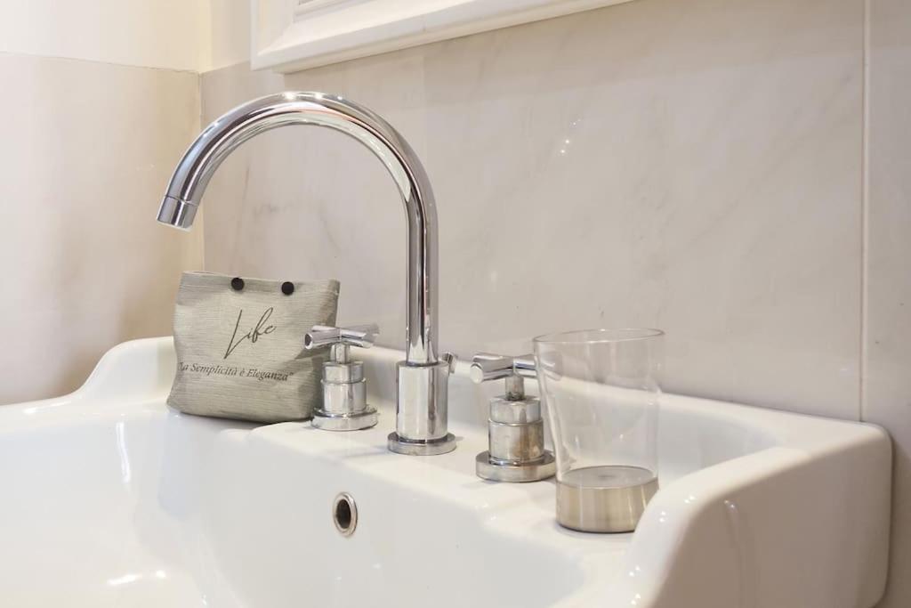 Contempora - Bilocale Castello Sforzesco Apartment