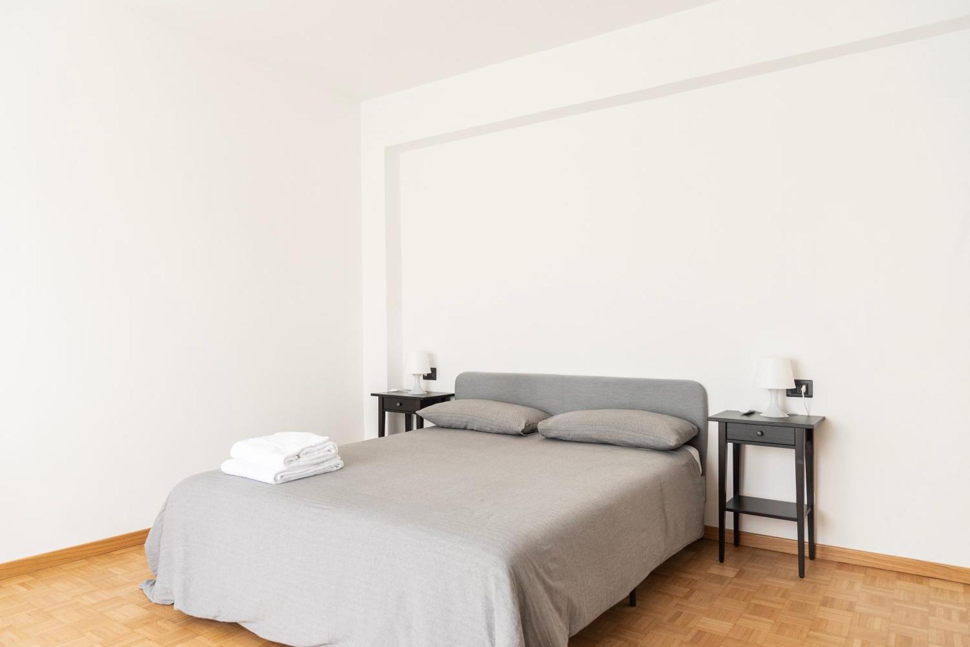 Youhosty- Terragni 31 Apartment Milan