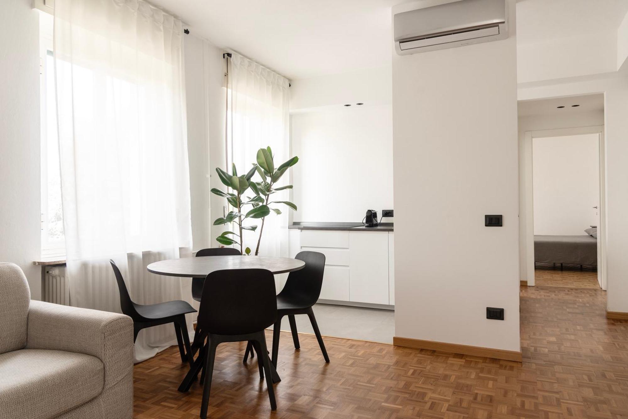 Youhosty- Terragni 31 Apartment