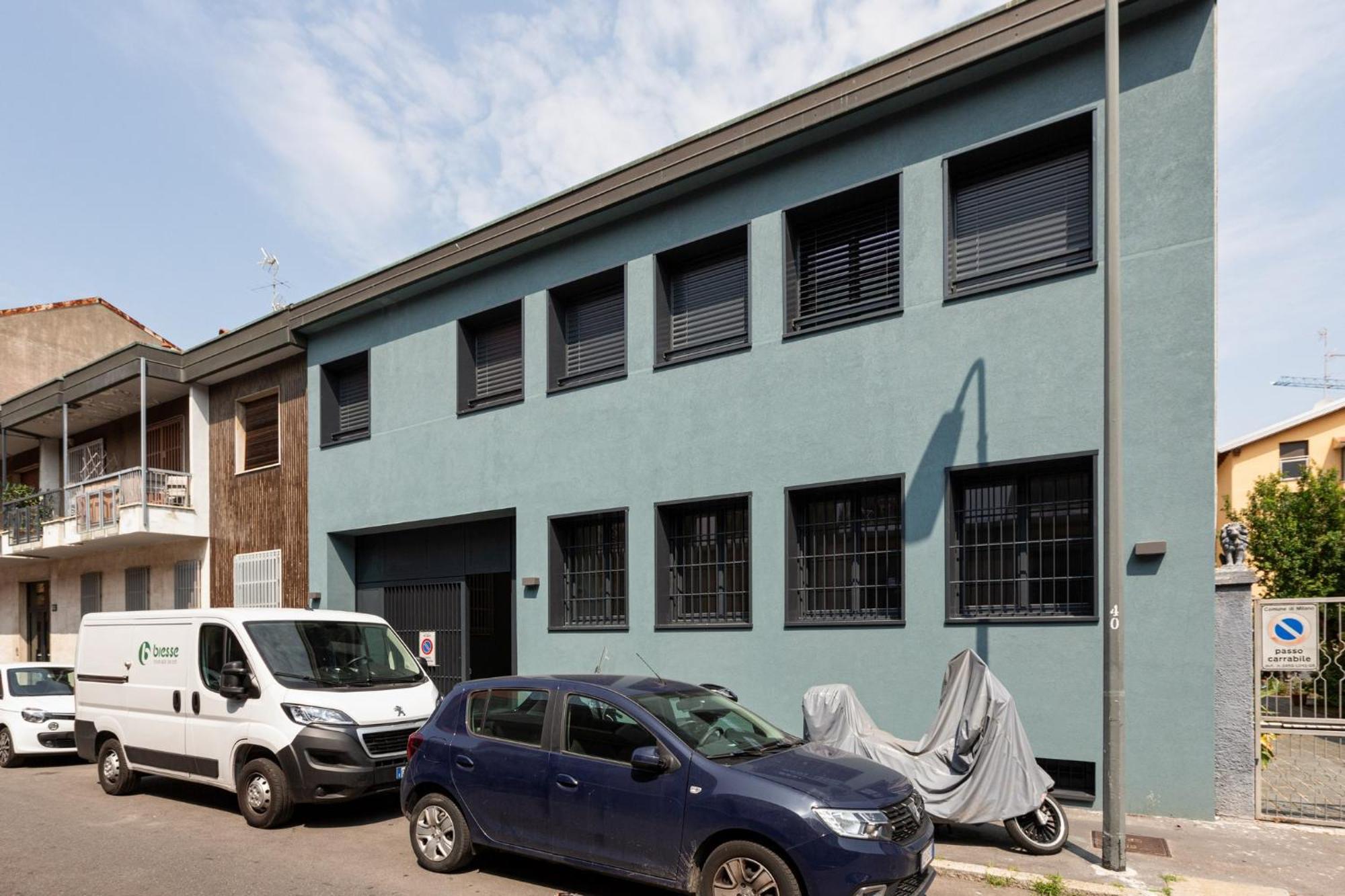 Superior With Veranda And Shared Swimming Pool Apartment Milan
