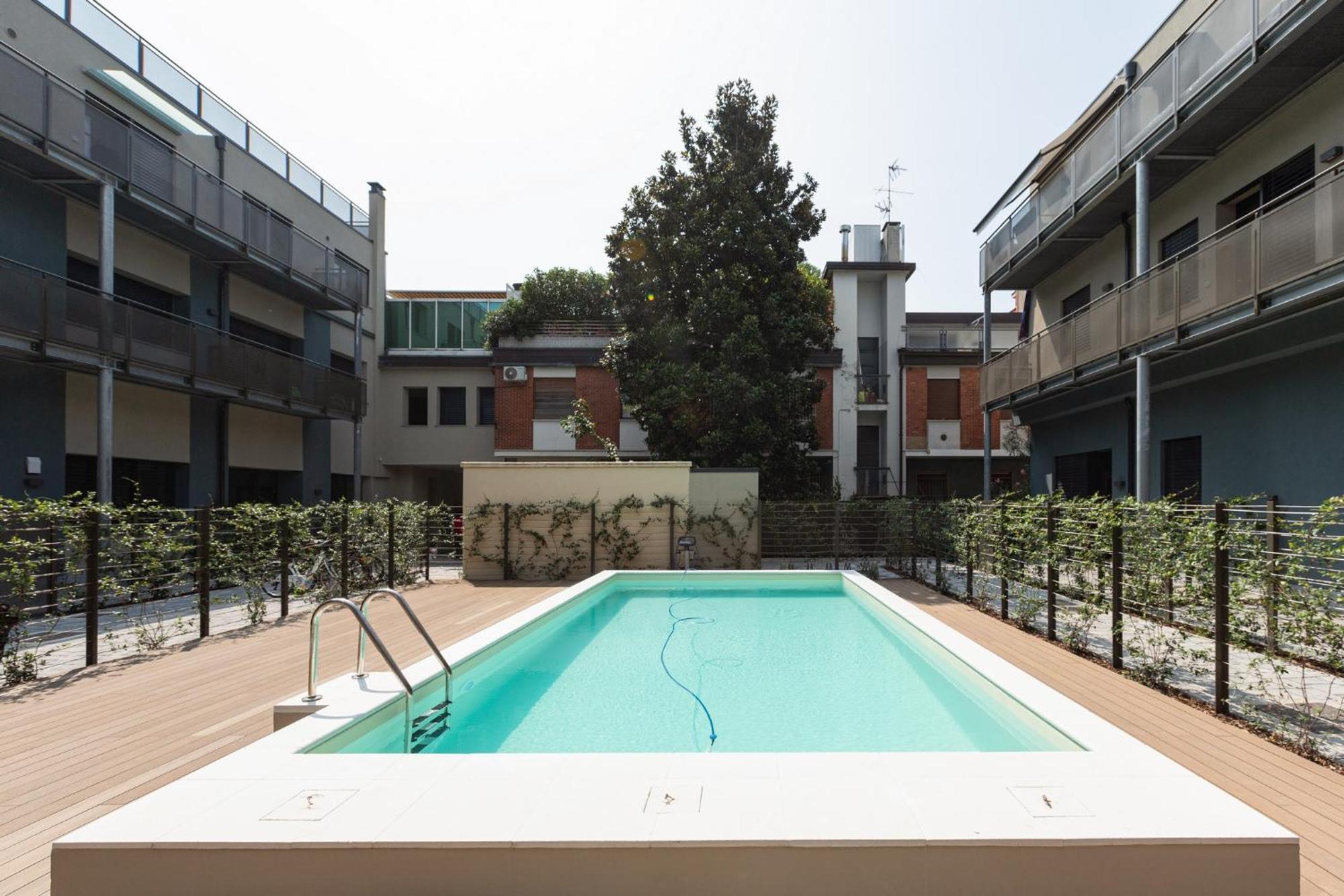 Superior With Veranda And Shared Swimming Pool *