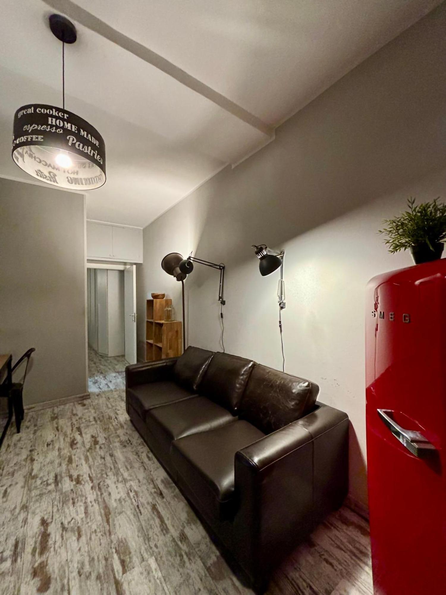 Apartamento In Garibaldi Station And Self Check In 4 People *