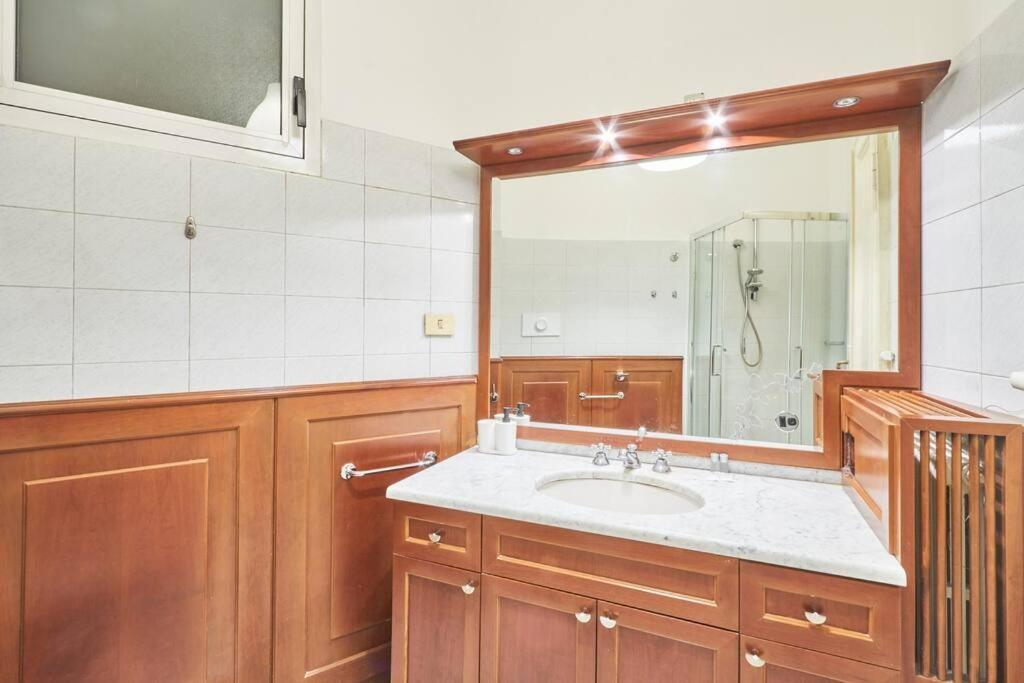 Easylife - Sophisticated In Cadorna Area * Milan