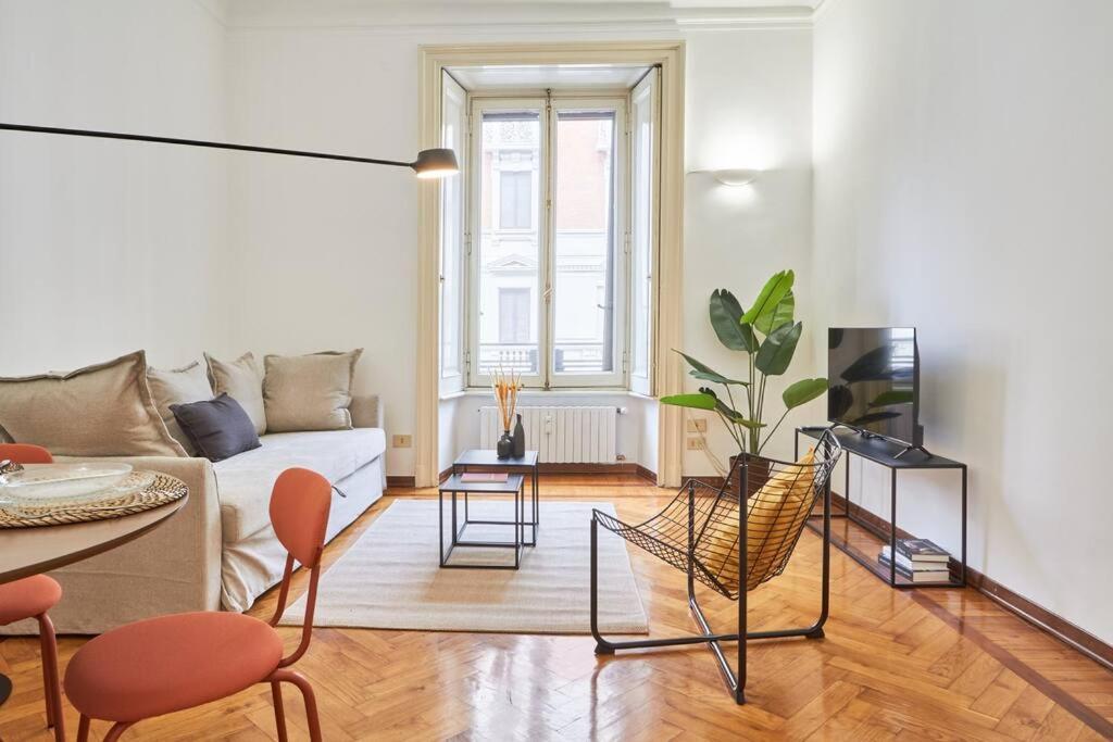 Easylife - Sophisticated In Cadorna Area Apartment Milan