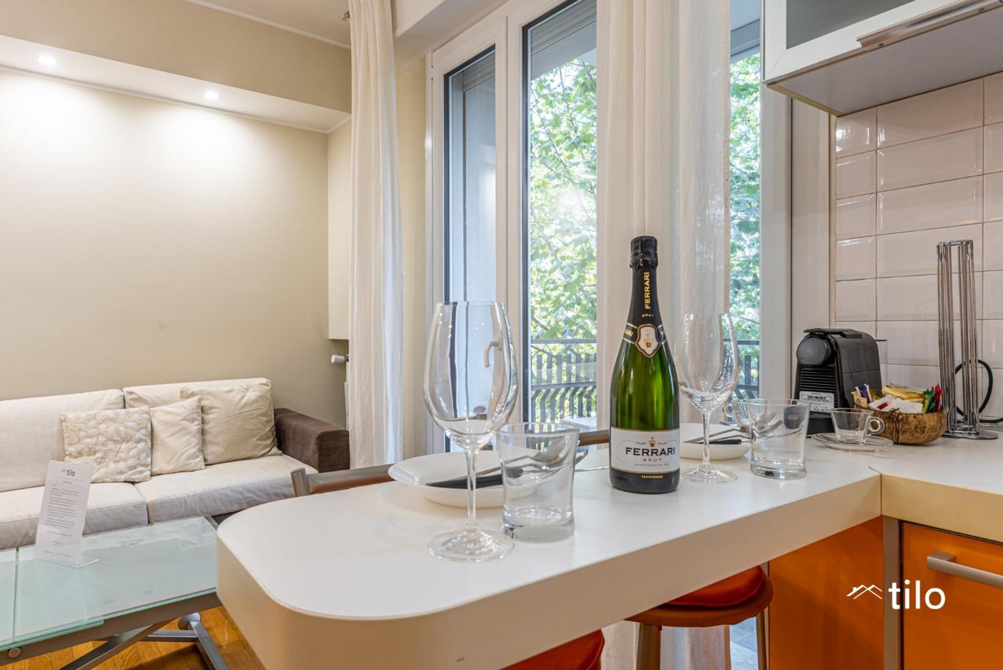 Apartamento Porta Vittoria 1br, Free Ac, Wifi & Netflix By Tilo *