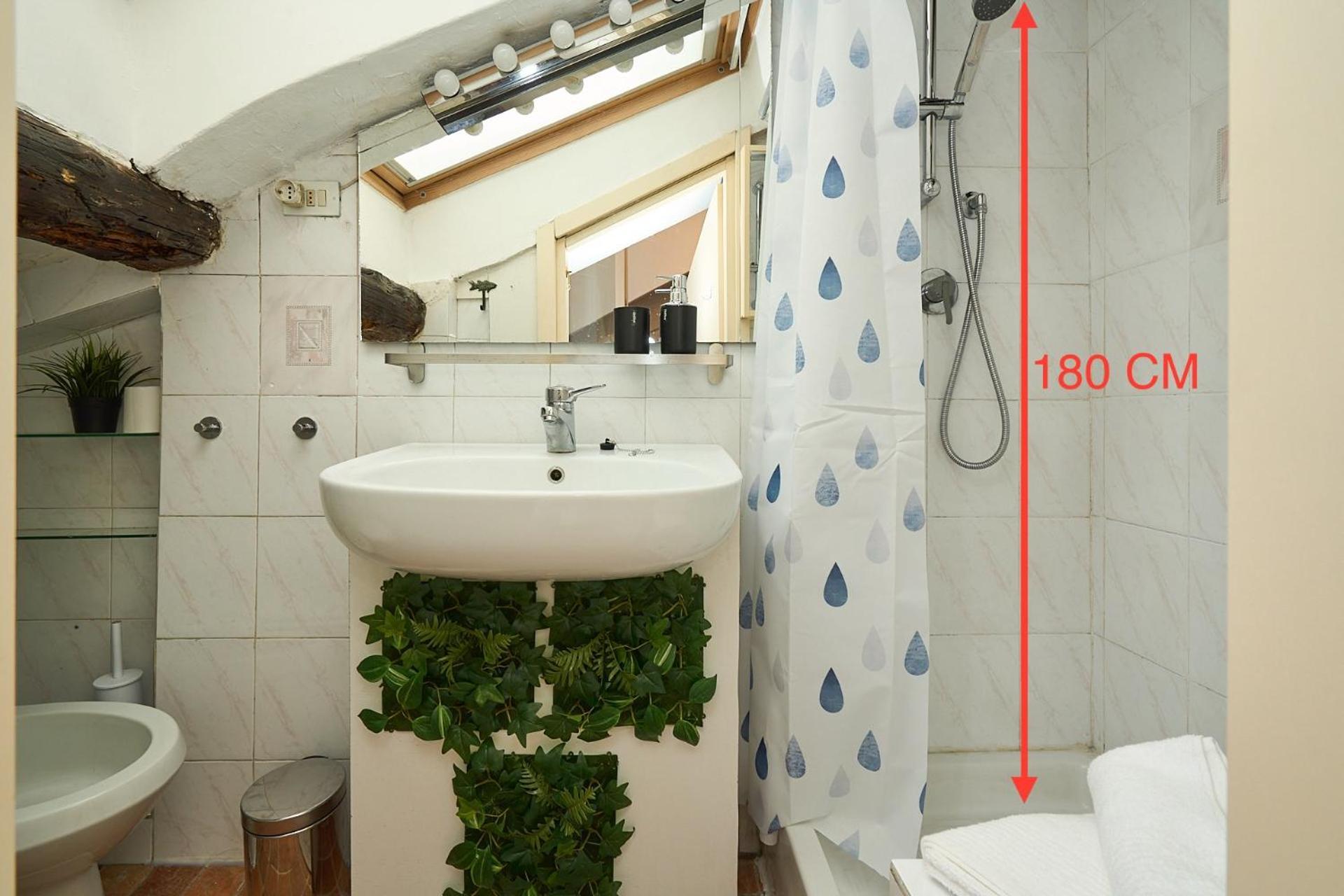 Apartamento Cozy House - 20 Minutes Walk From Duomo-navigli Milão