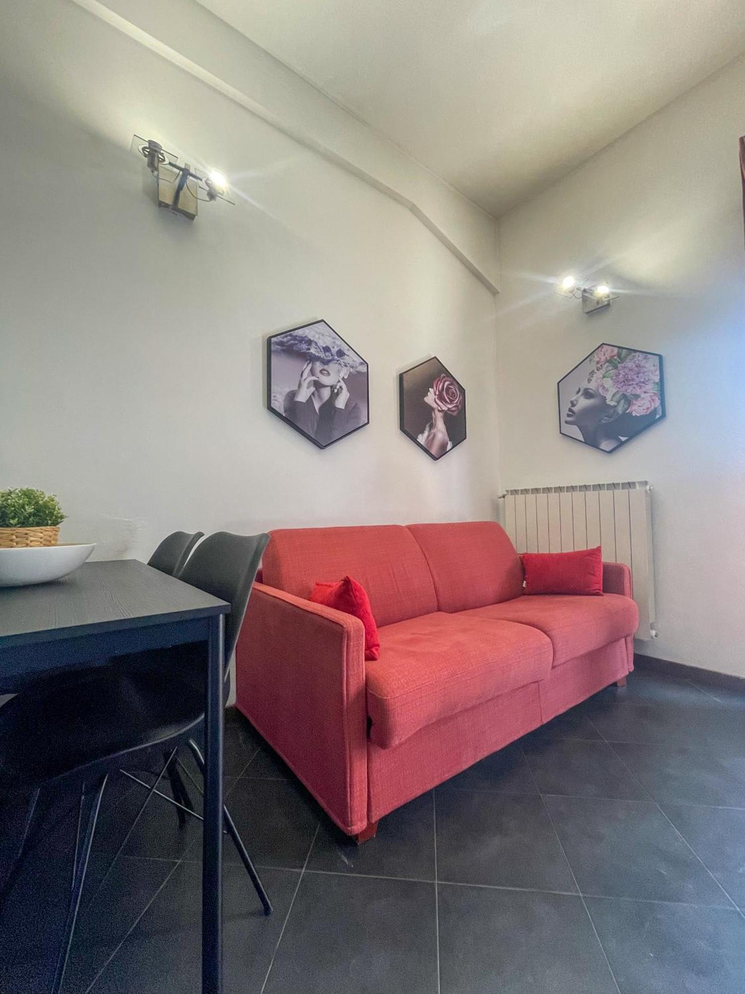 Home In Town - Niguarda - Metro M3 Sotto Casa - Duomo In 12Min Apartment Milan