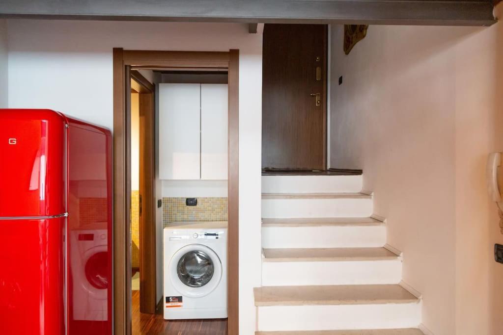 Apartment 2 Min Da Porta Genova - Elegante Bilocale Milan