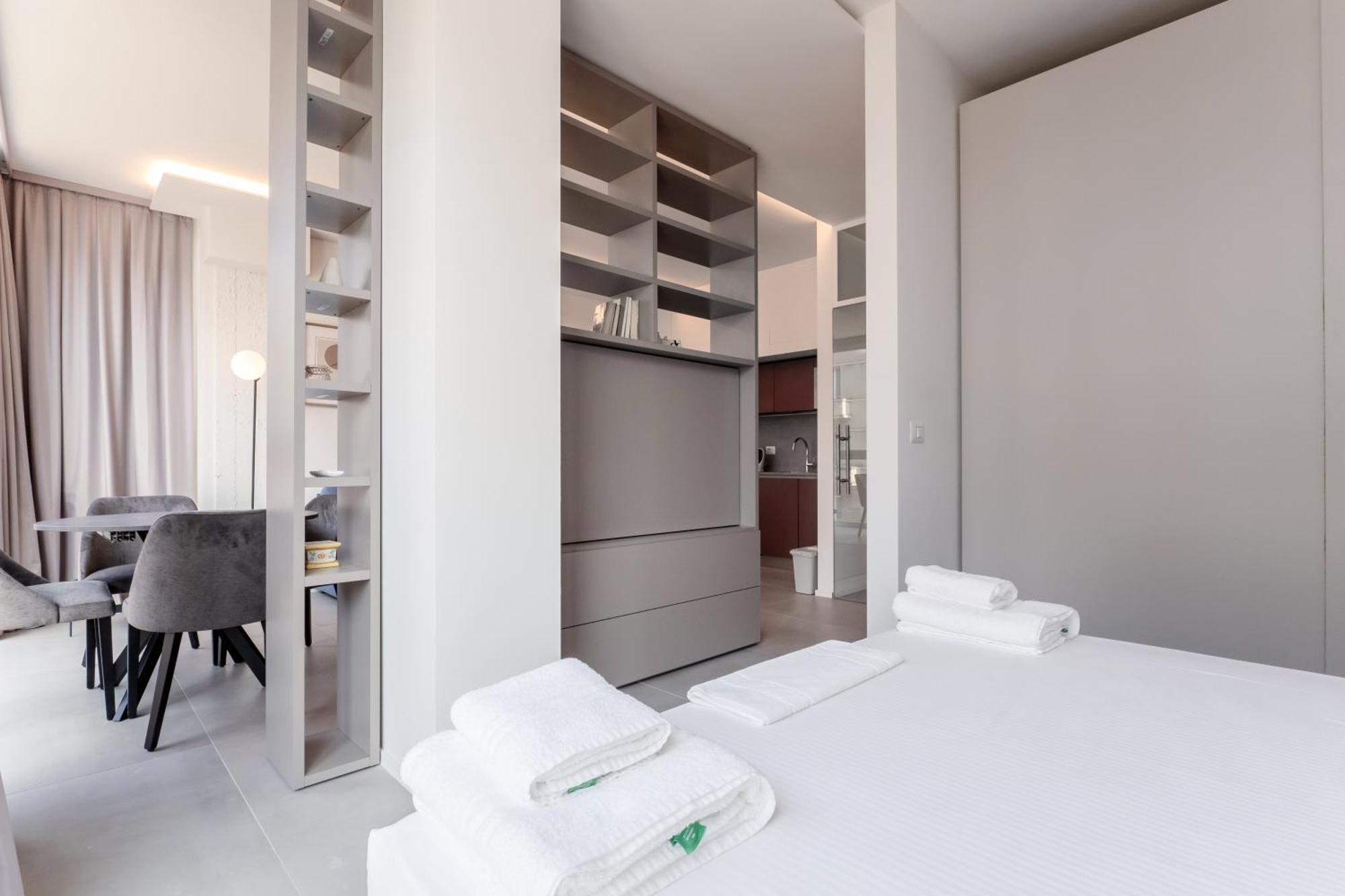 Apartment Porta Venezia - Modern Near Corso Buenos!