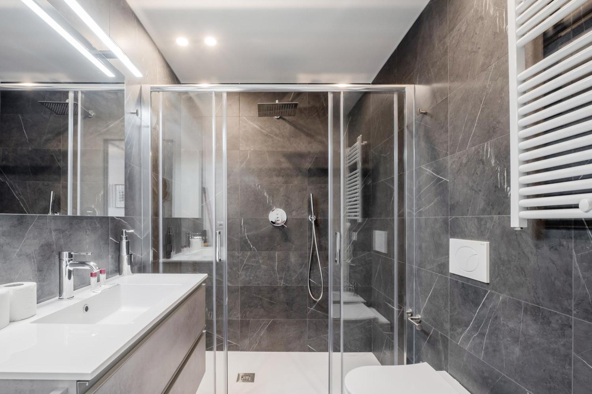 Porta Venezia - Modern Near Corso Buenos! Apartment *