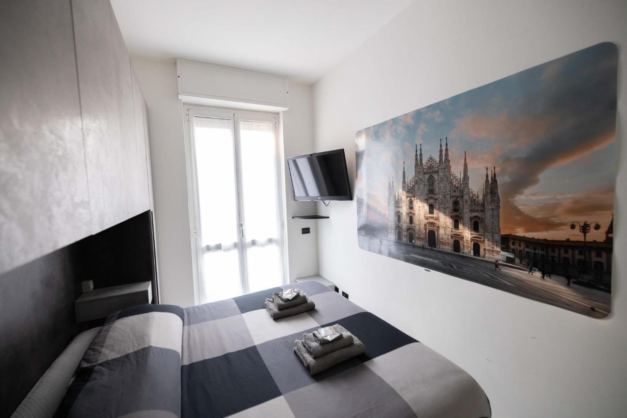 Apartment Spazioso Con Terrazzo Navigli , Bocconi Milan