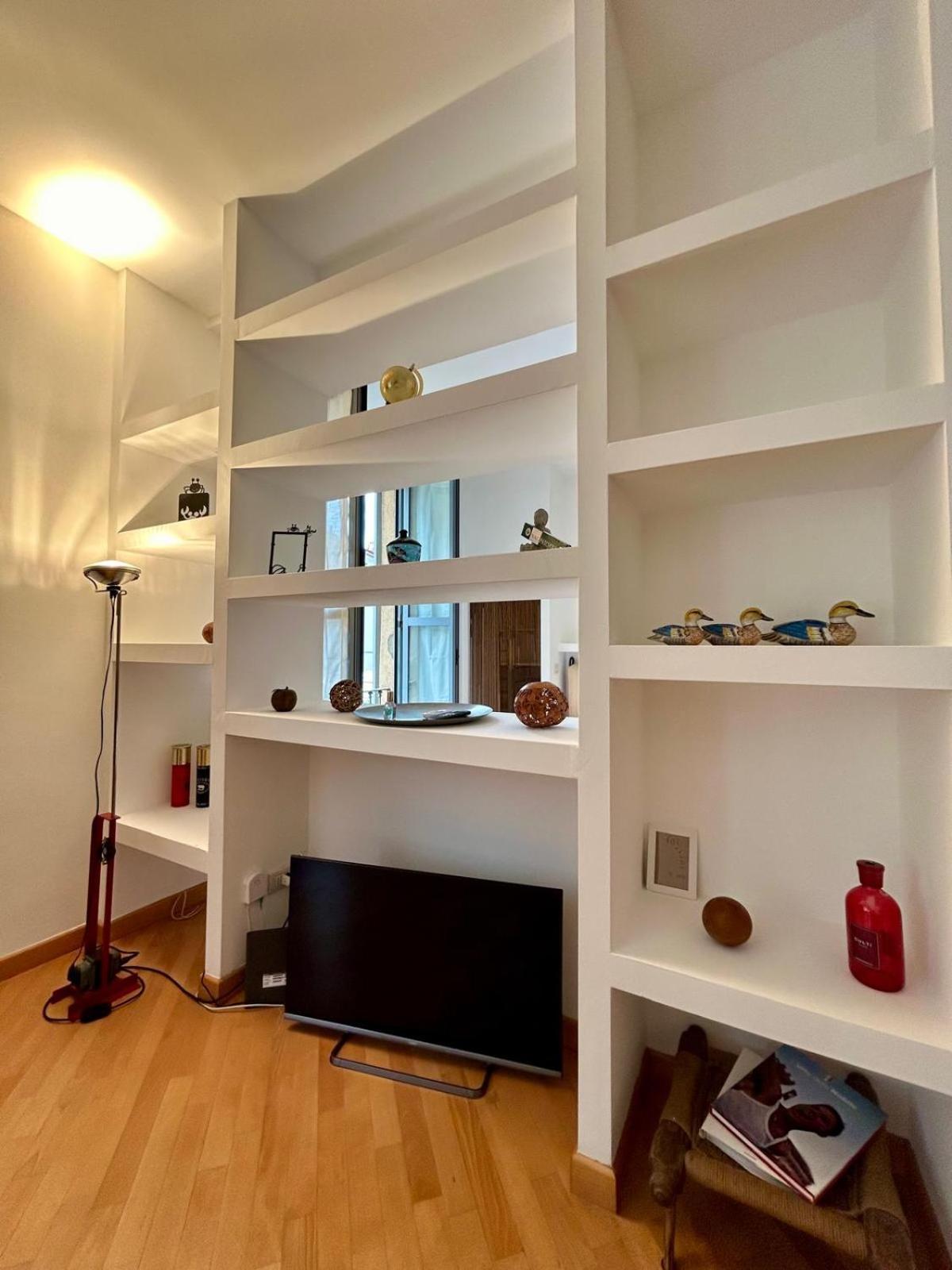Kibilu - Valtellina, Zona Isola, Garibaldi, Brera 2p Apartment