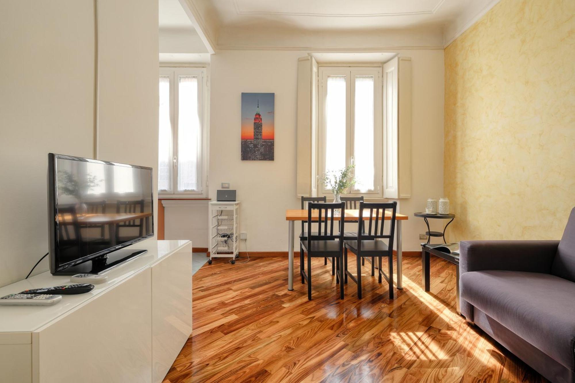 Apartment Joivy Bright & Cosy Flat Near The Centre Milan